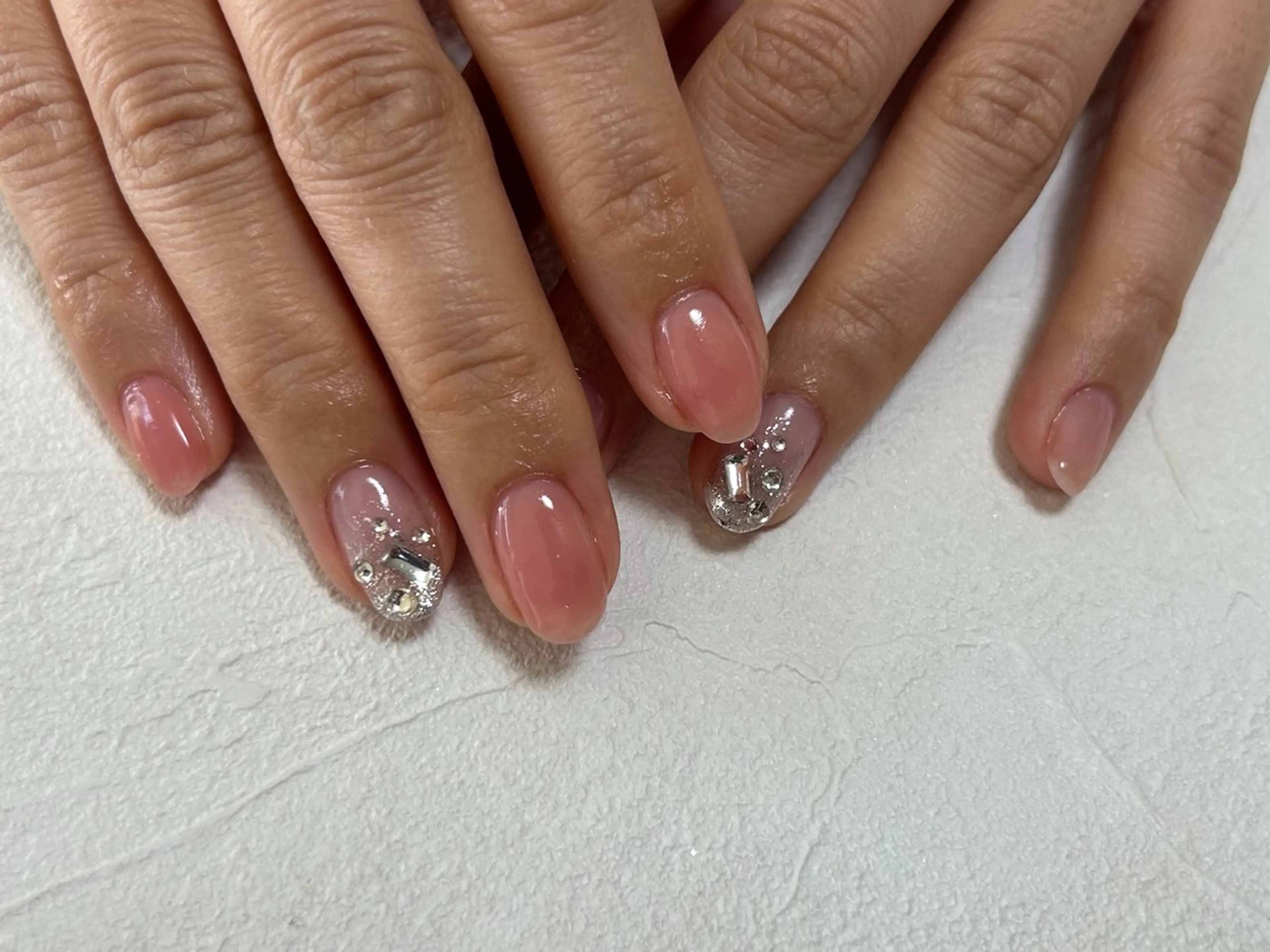 ネイル ジェルネイル マグネットネイル パラジェル バレンタイン ワンホンネイル ハンドネイル kiki nail &brow二子玉川の眉毛・アイブロウイメージ