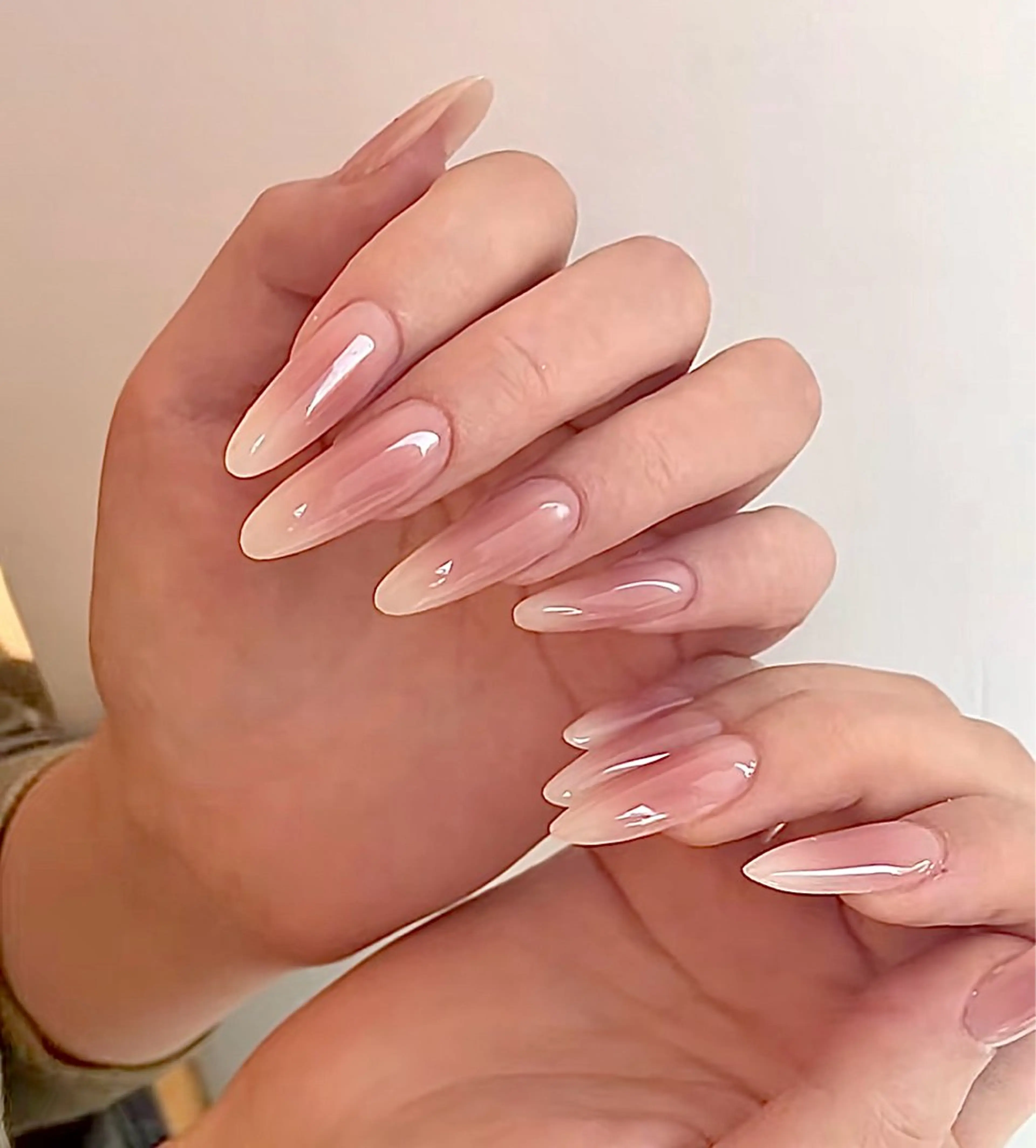 ネイル アートネイル オーロラネイル チークネイル 長さ出し フレンチネイル ハンドネイル ハンドケア Yumi Nail Seiのネイルデザイン