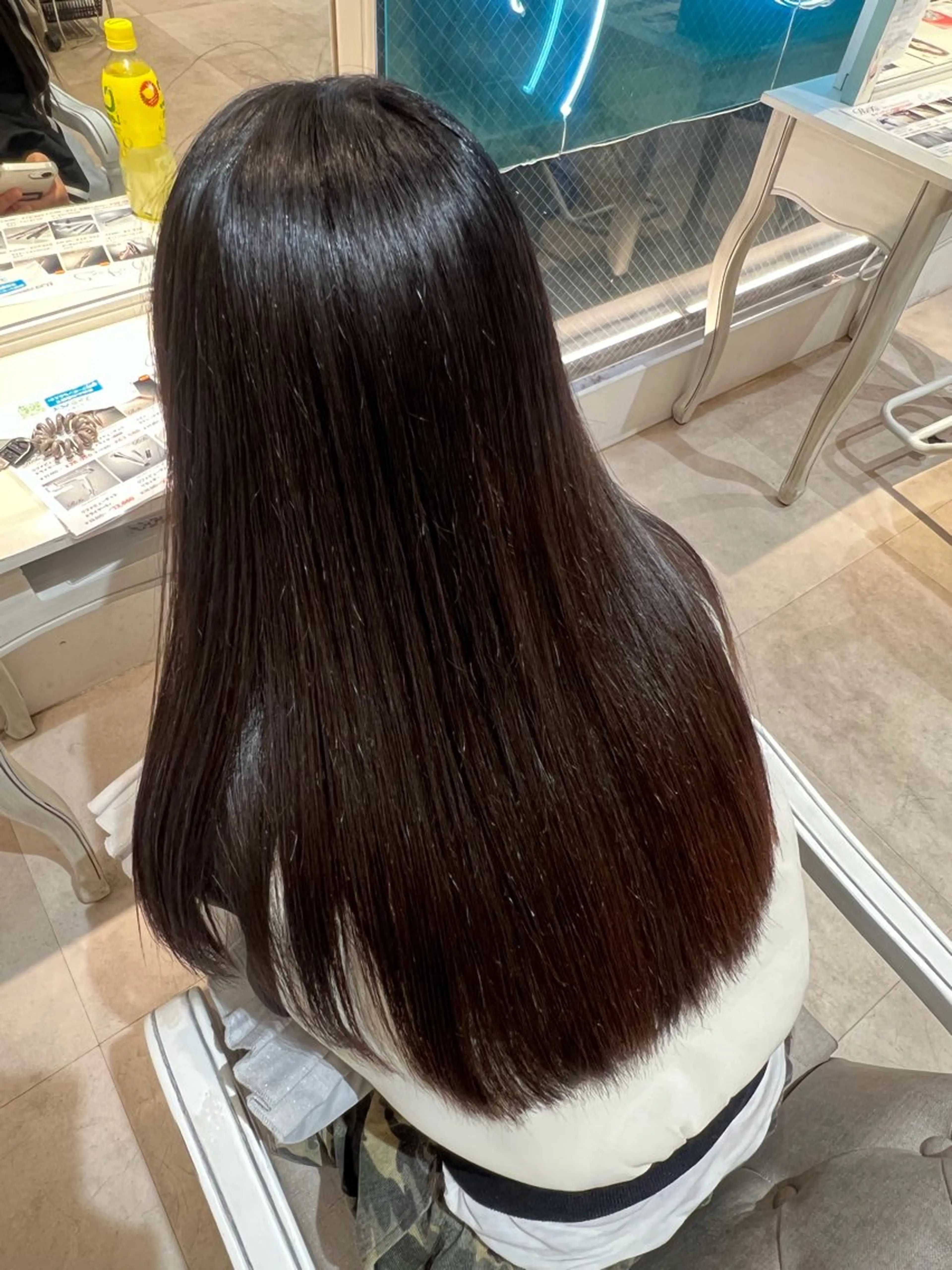 ロング CreBiA ひなたのヘアスタイル