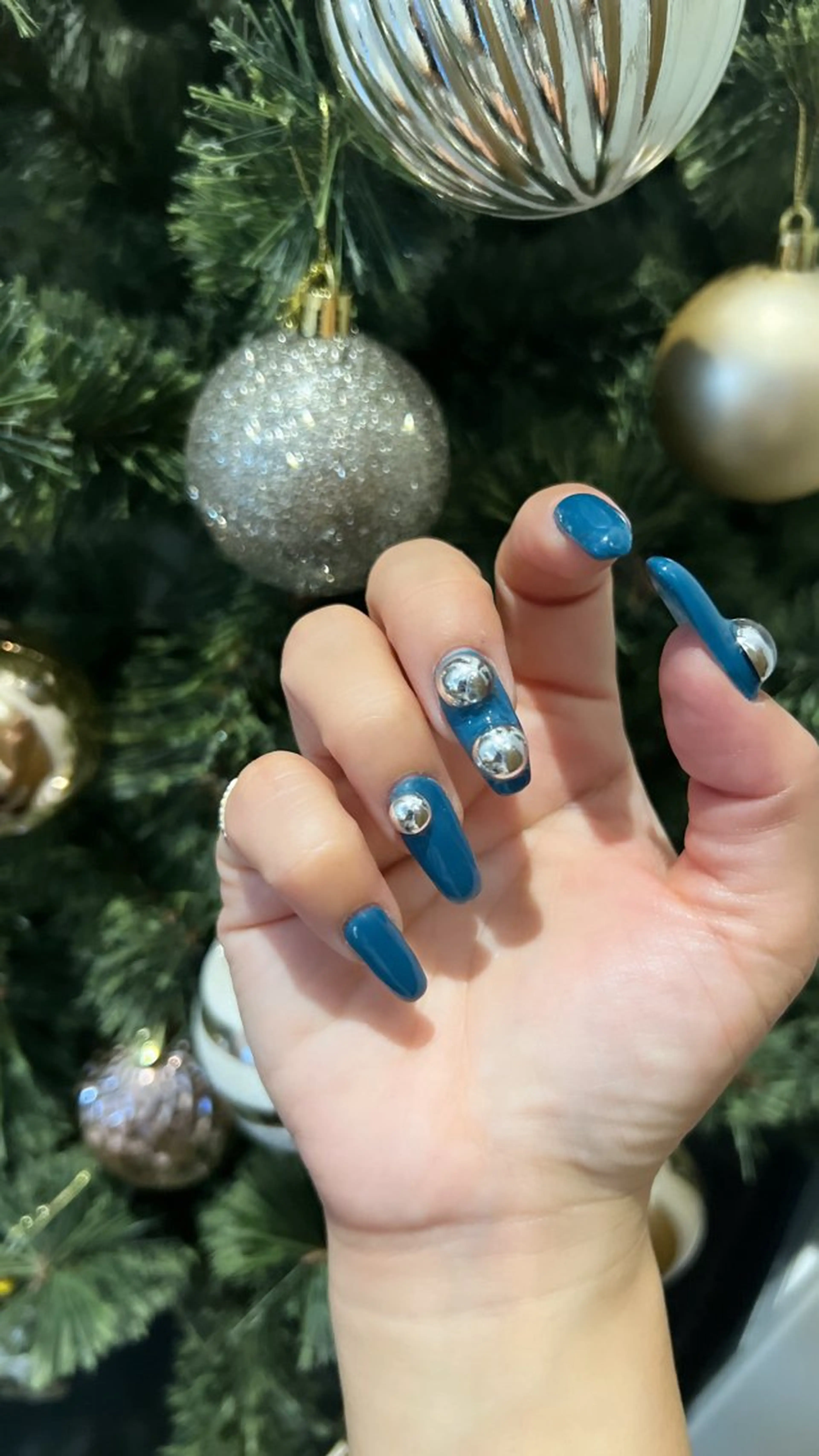 ネイル ワンカラーネイル 88-nail. MAKIのネイルデザイン