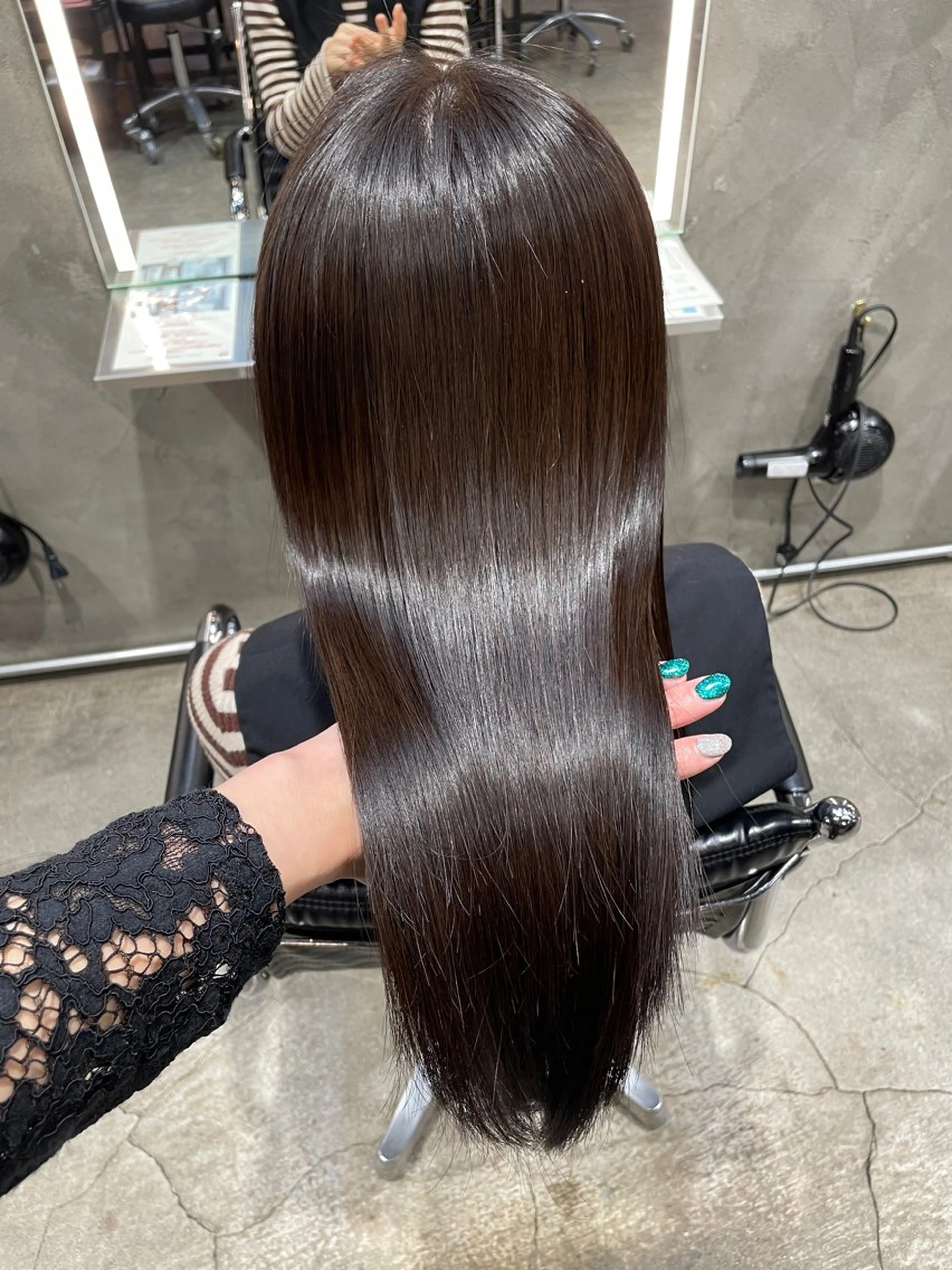 ロング カラー ヘアカラー 縮毛矯正 トリートメント 似合わせカラー / レイヤーMADOKAのヘアスタイル
