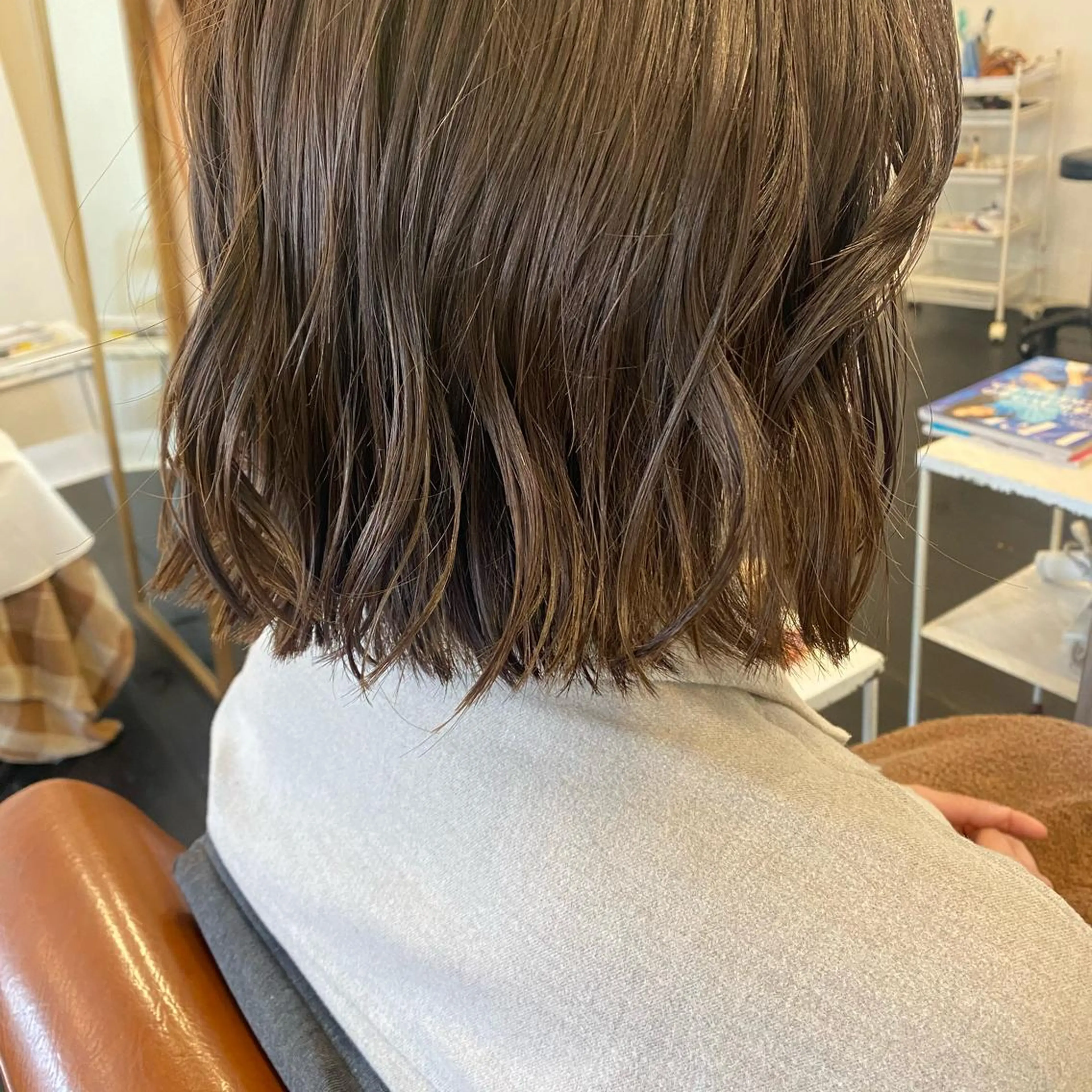 ミディアム owner/ MIRAIのマツエク・マツパデザイン