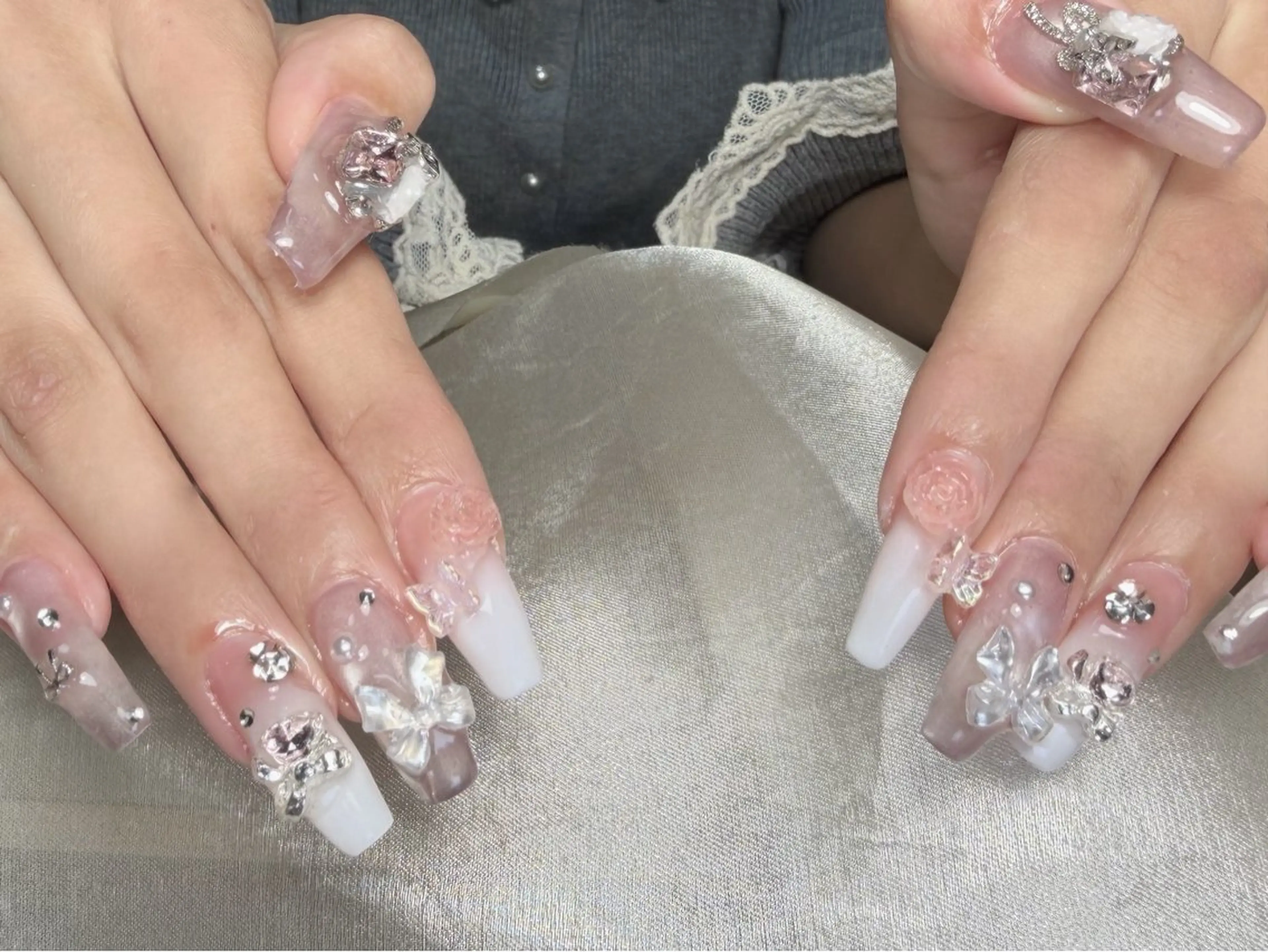 ネイル ジェルネイル 韓国ネイル パラジェル ワンホンネイル ハンドネイル See.u モモ（南浦和）のネイルデザイン