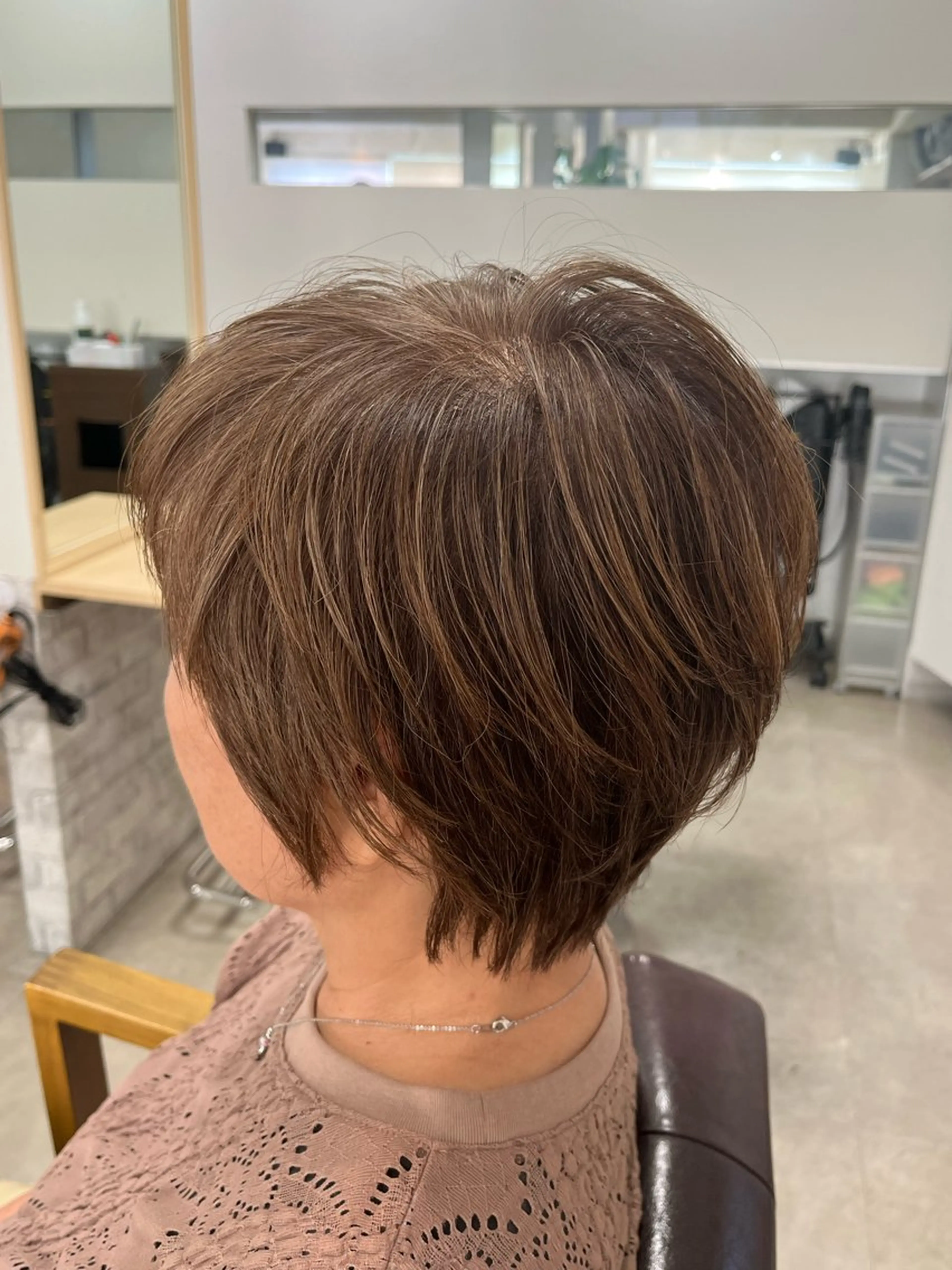 ショート カラー nicahair maiのヘアスタイル