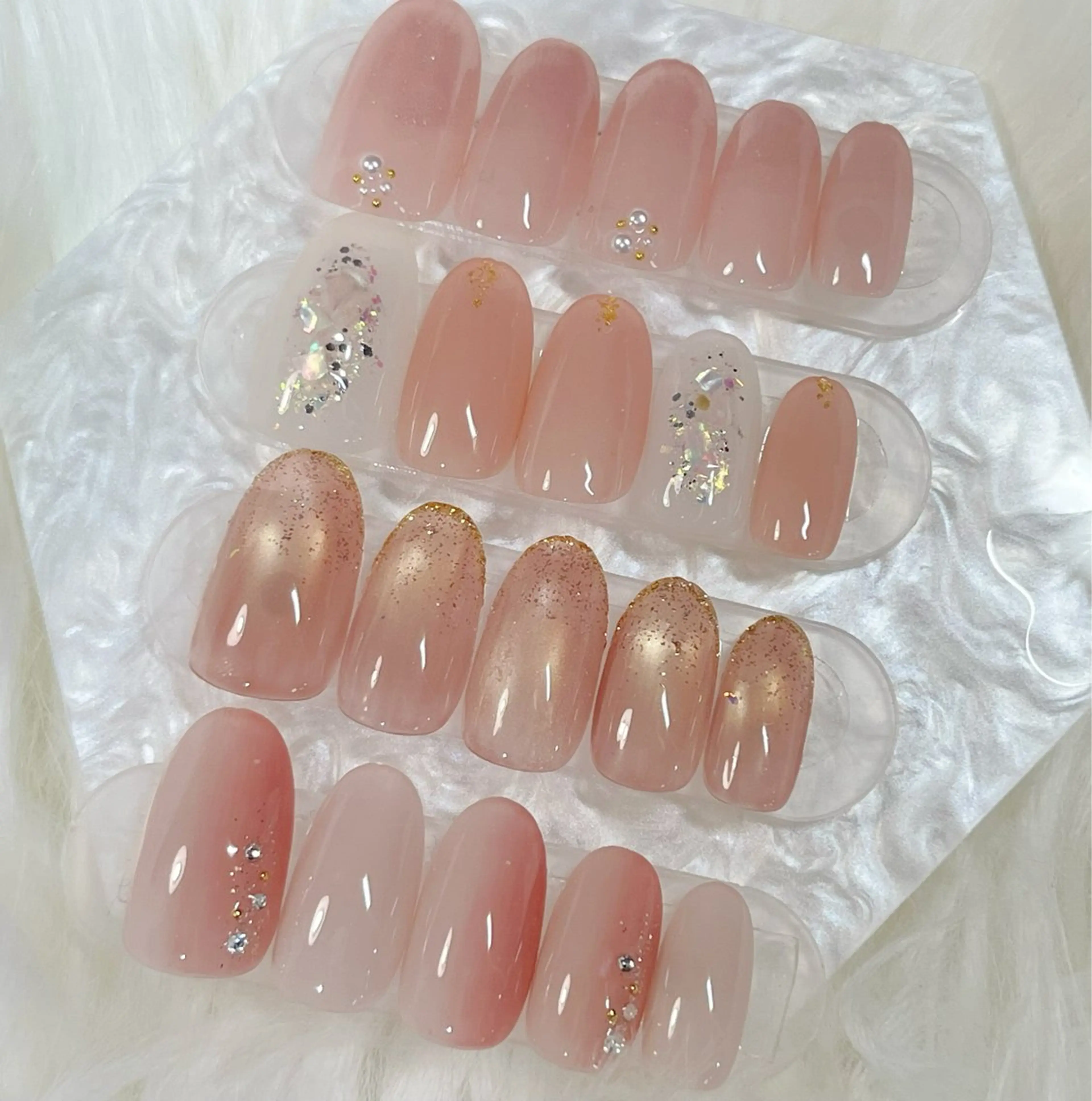 ネイル 阿達 翔乃のネイルデザイン