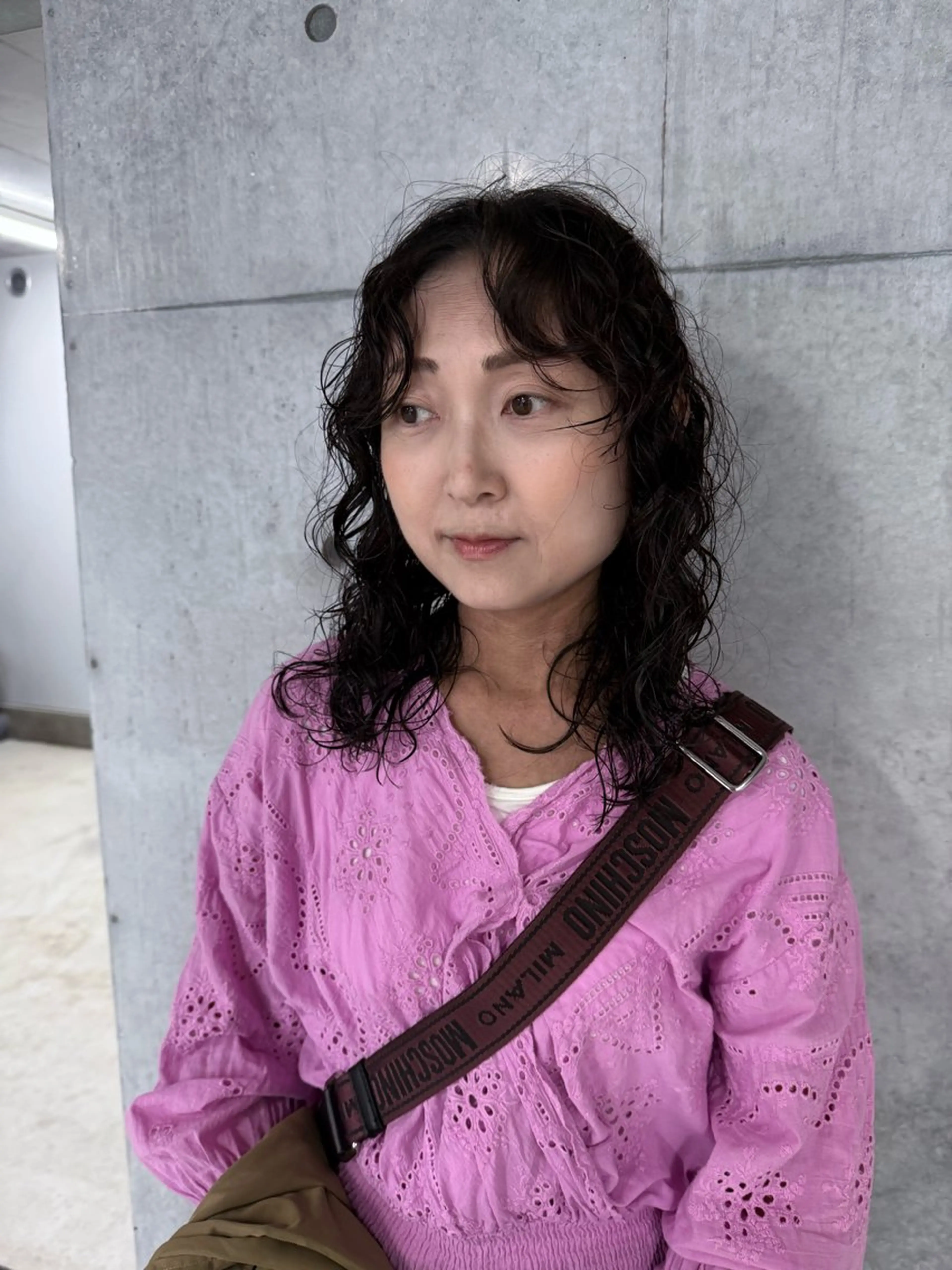 ロング パーマ ロングレイヤー アッシュ 顔周りカット 韓国風ヘア レイヤーカット カット パーマ 誰より丁寧なカット/ 小林輝/レイヤーのヘアスタイル