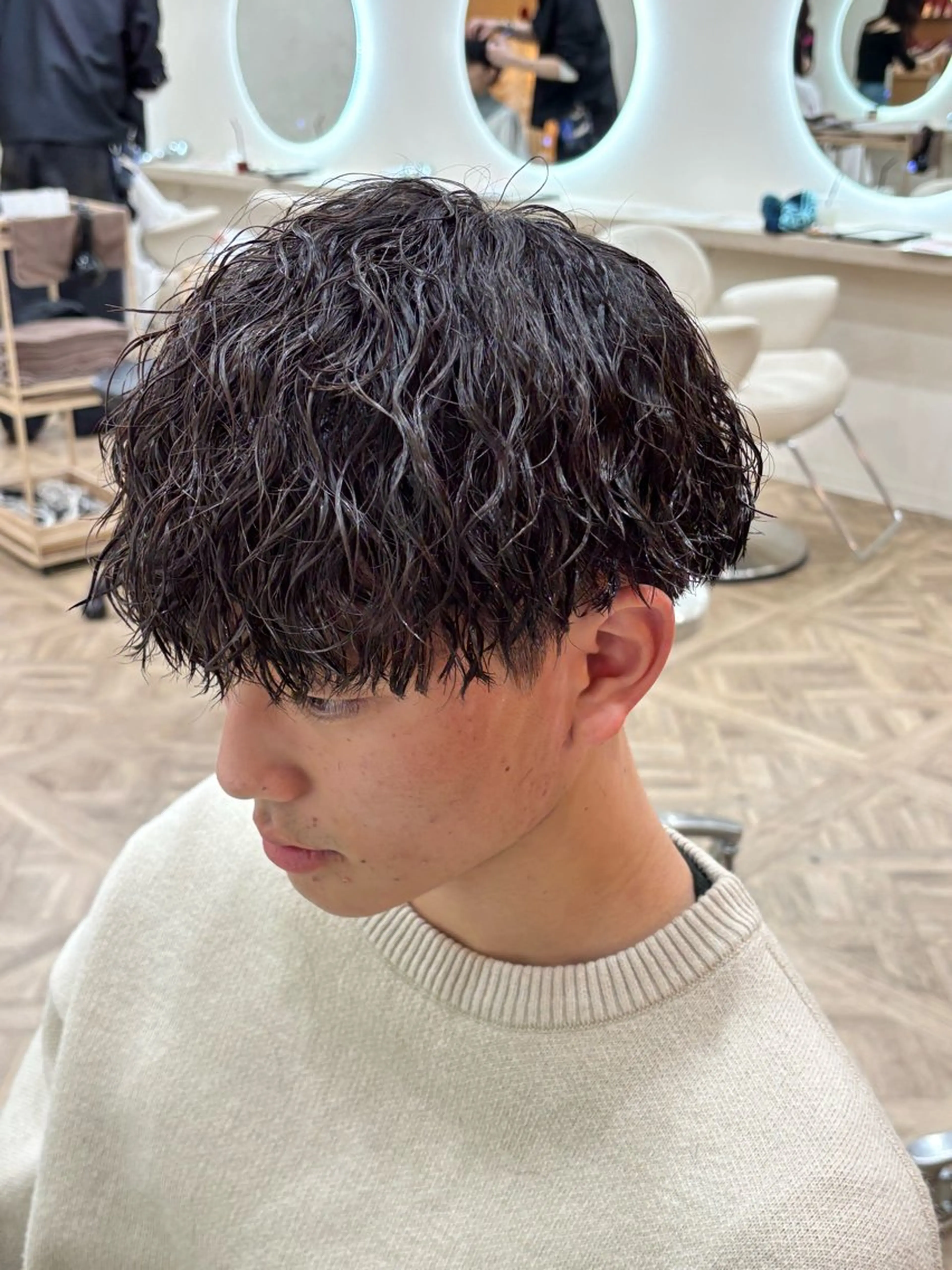 ショート パーマ メンズ メンズパーマ カット パーマ トリートメント パーマ職人DAIKI ツイスパ/波巻きのヘアスタイル