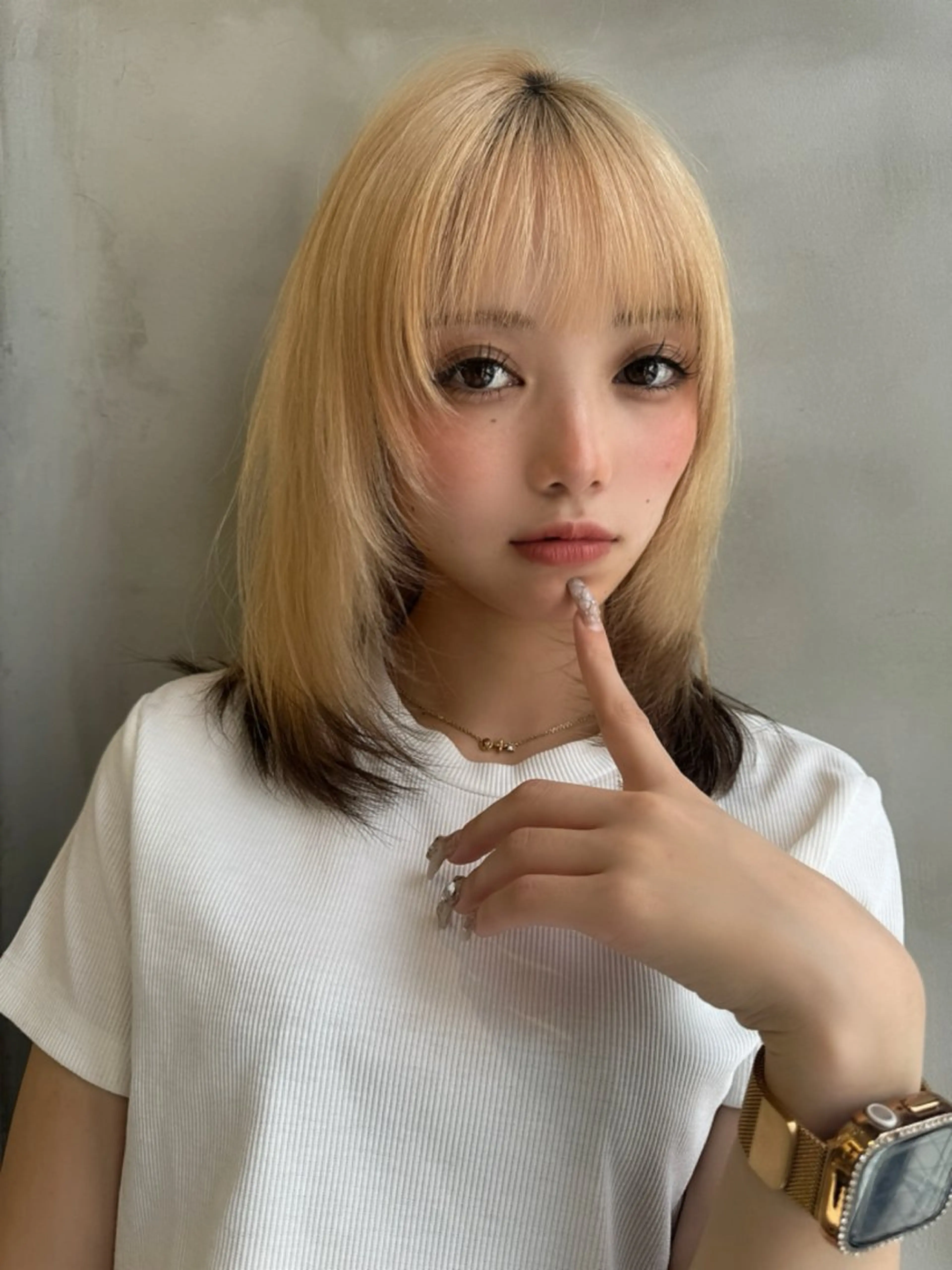 💓ハイクオリティーのハイトーンが驚きの価格で💓カット+ブリーチ１回+カラー+髪質改善トリートメントの写真