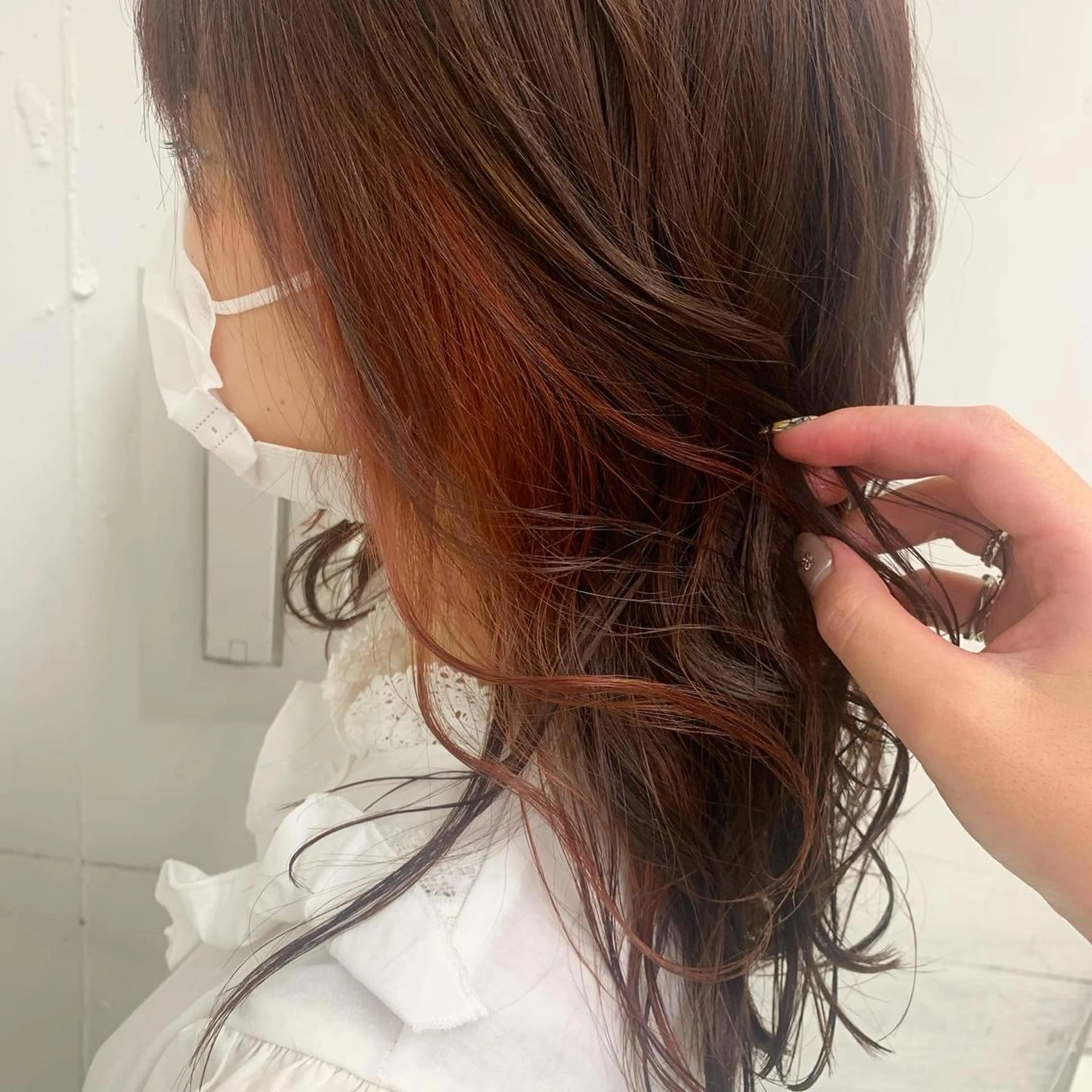 セミロング カラー インナーカラー ピンクカラー カット ヘアカラー ヘアーメイクWiLL 西宮店所属・川上 紗也加のヘアスタイル