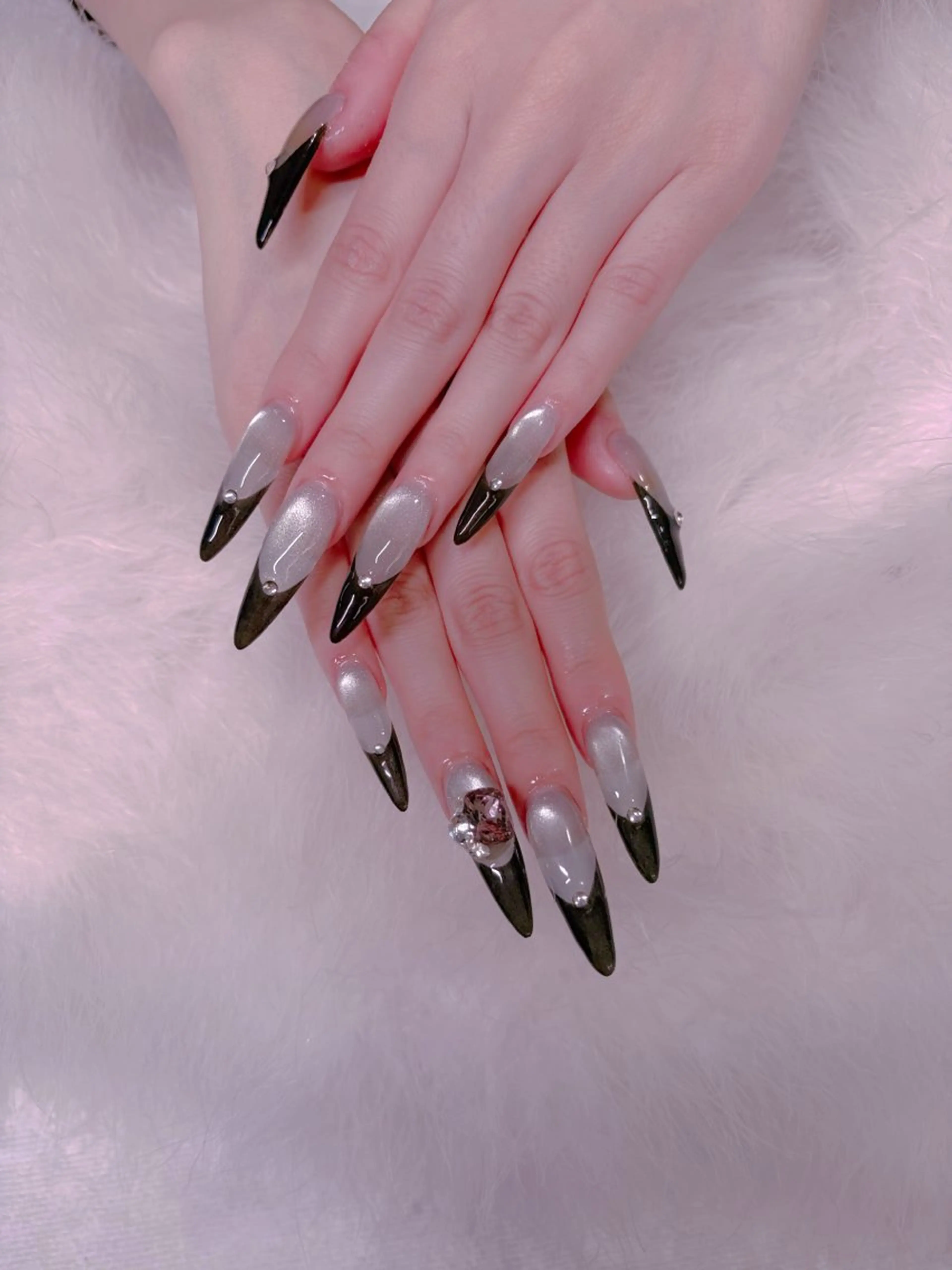 ネイル チークネイル 桜ネイル 長さ出し フットネイル フレンチネイル ビューティー ネイルのネイルデザイン