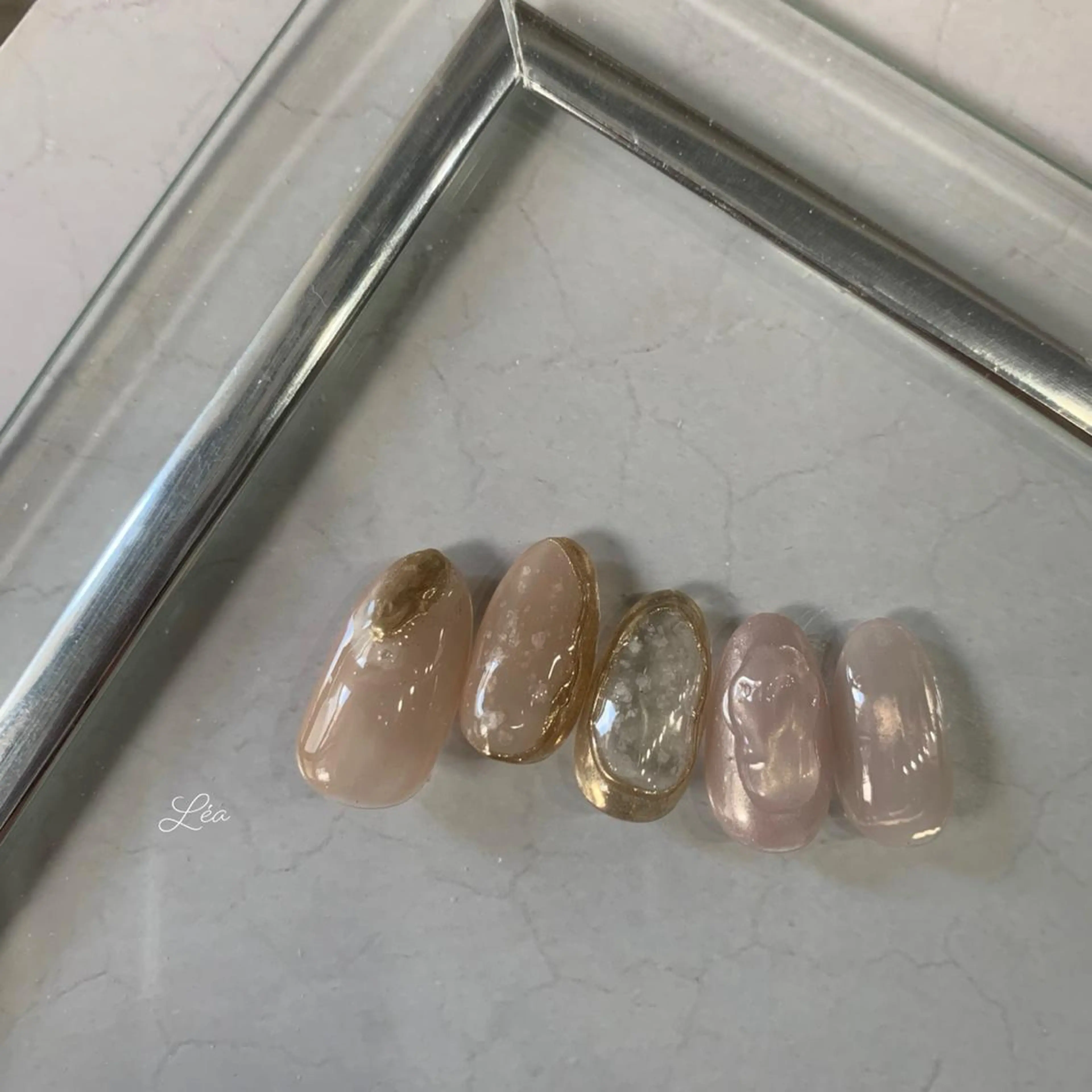 ネイル ジェルネイル パラジェル Léa nailのネイルデザイン