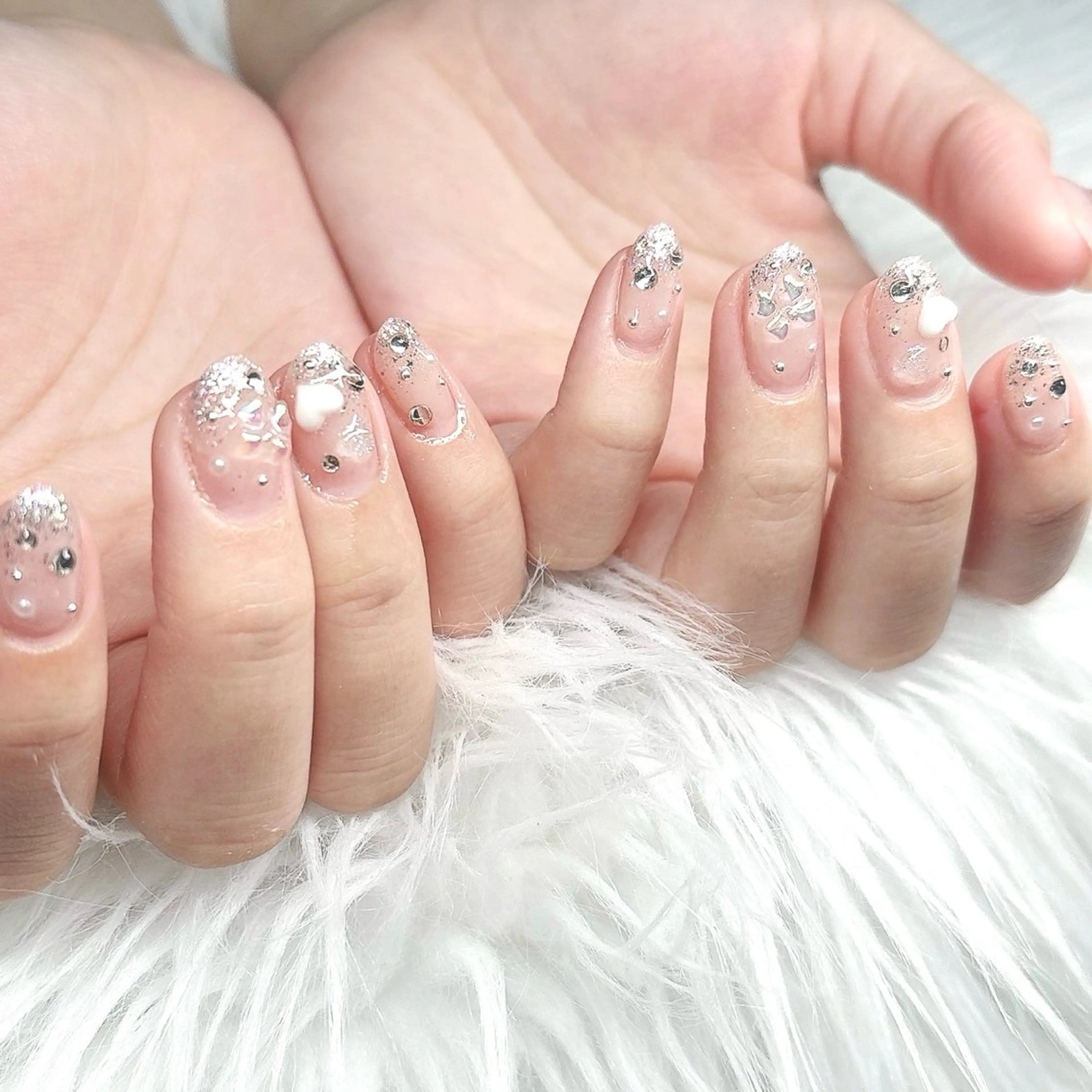 【60分オフあり】パーツデコ・ロング・ハードオフ別途🧸グラデーションネイル🧸 #天王寺#阿倍野の写真