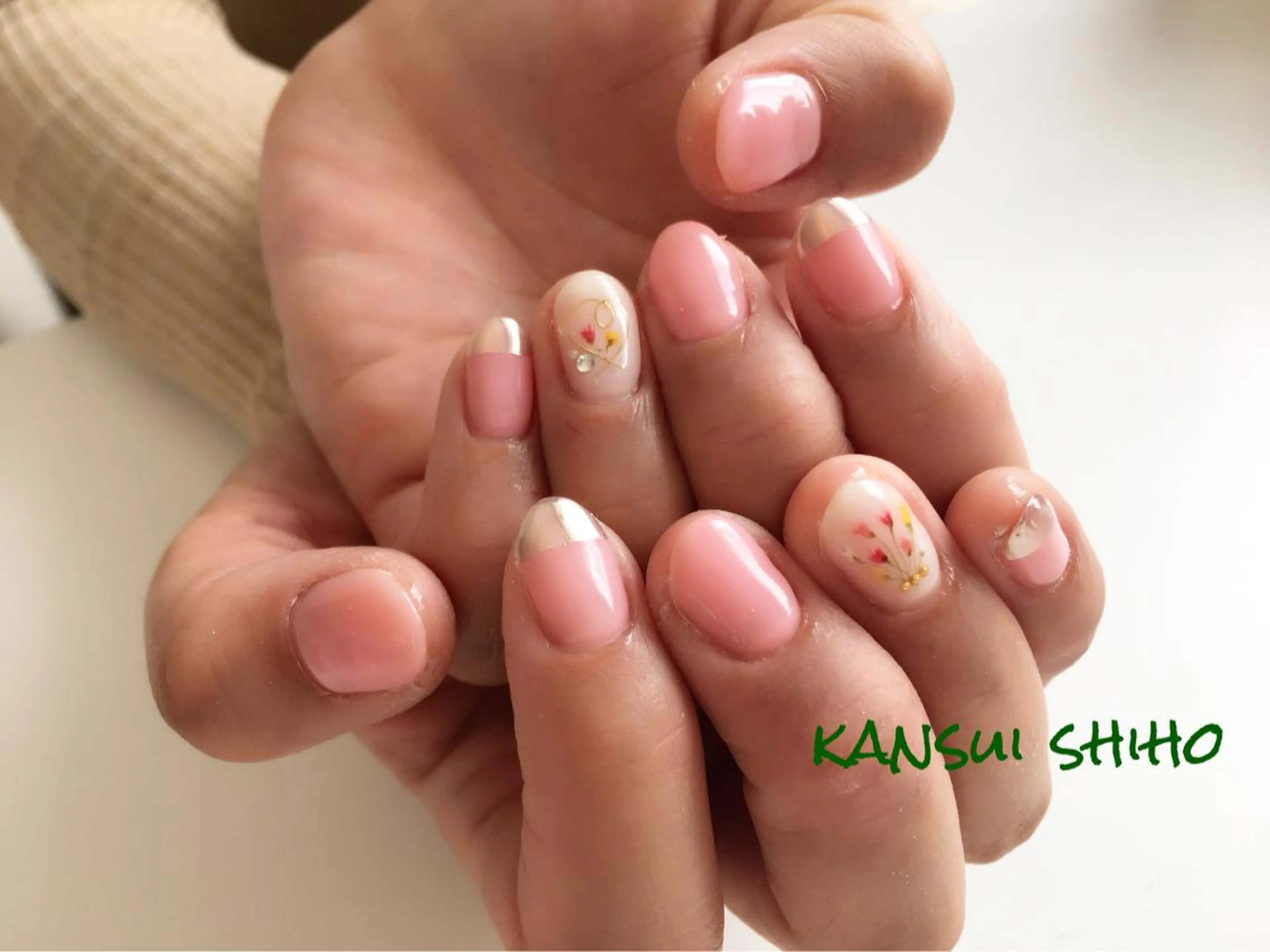 ネイル Elio 国泰寺のネイルデザイン