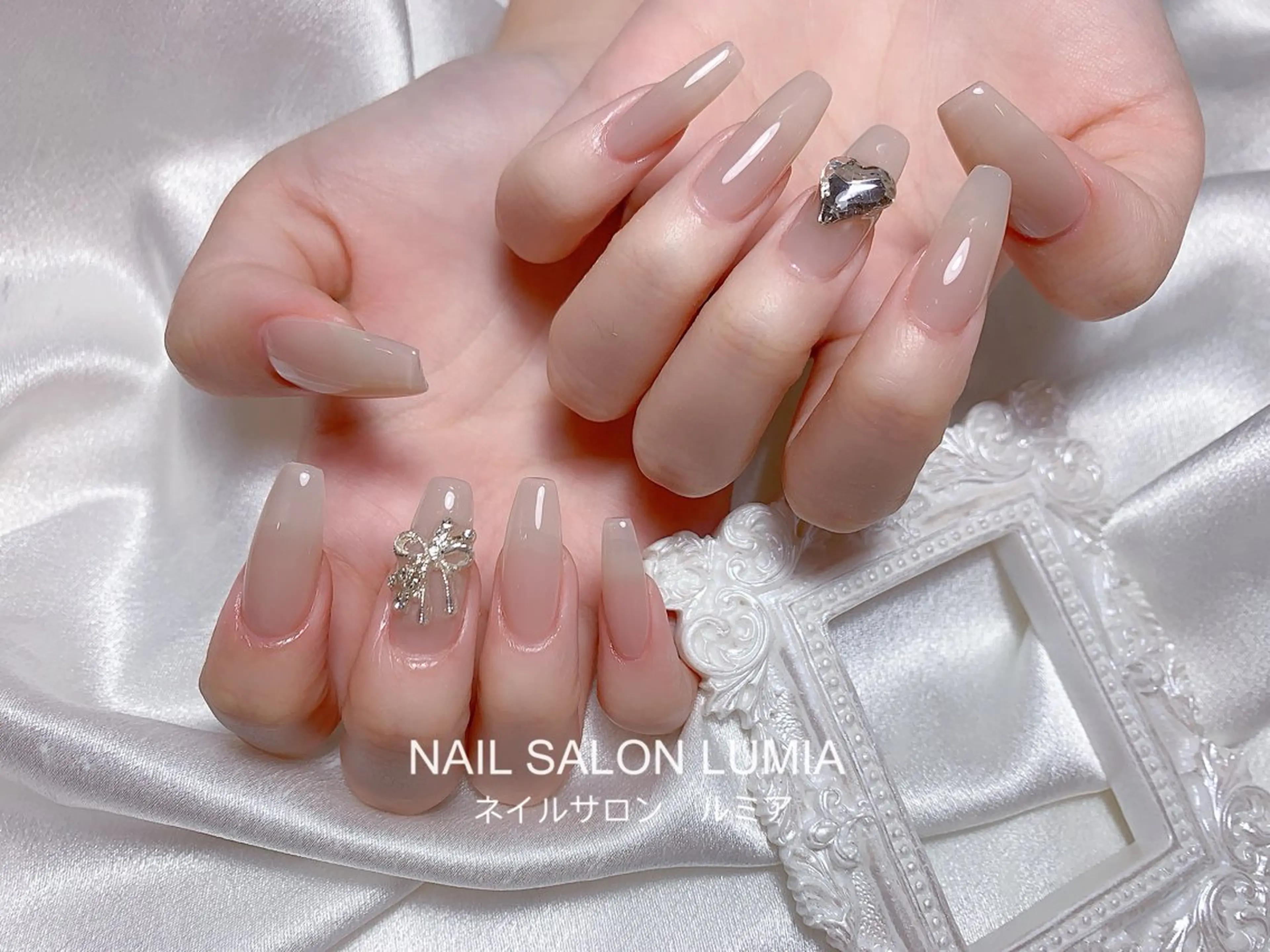 ネイル ハンドネイル ネイルサロン ルミア Lumia 店長のネイルデザイン