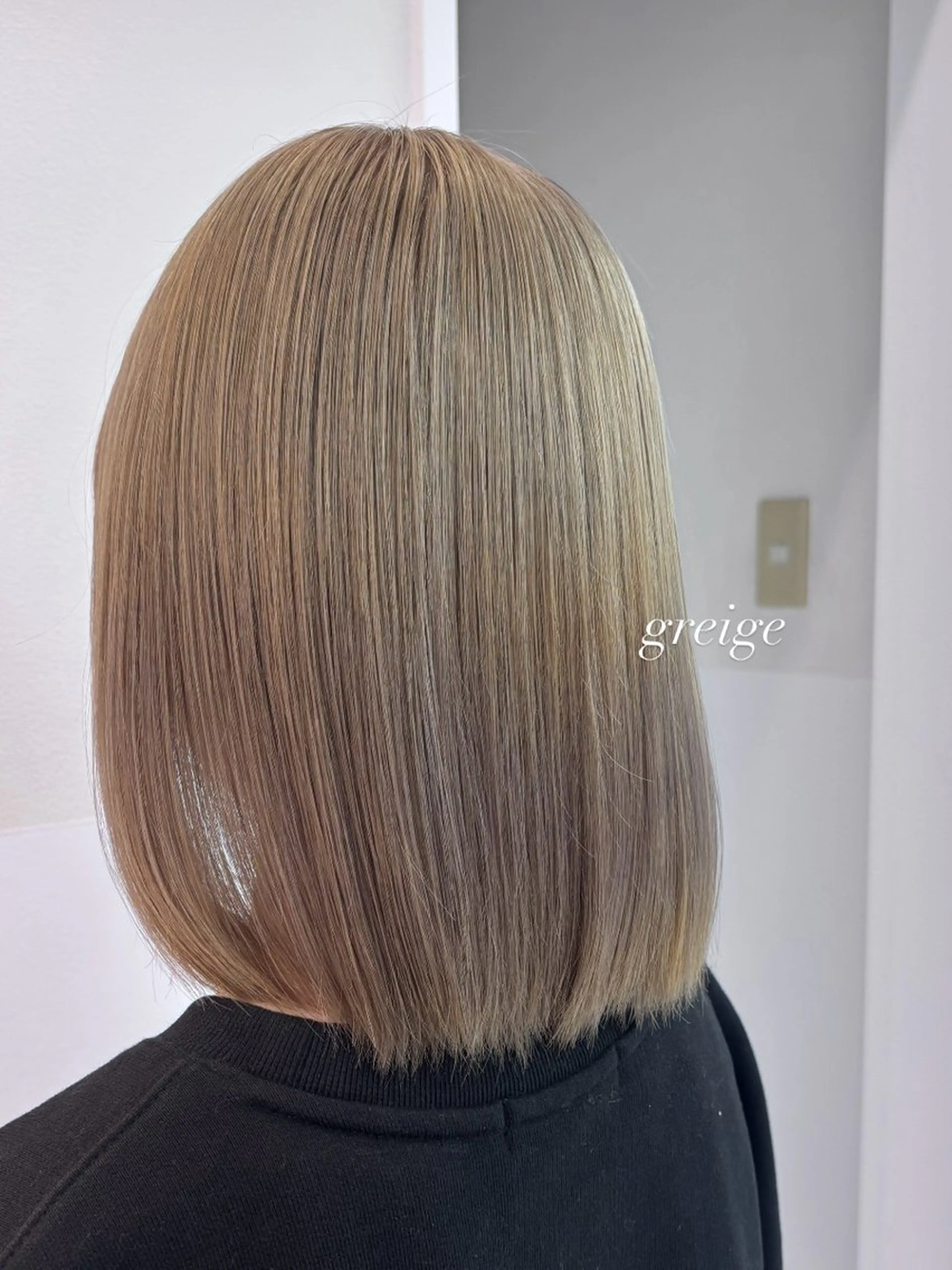 カラー ブリーチ リコ🪐レイヤー モデル募集のヘアスタイル