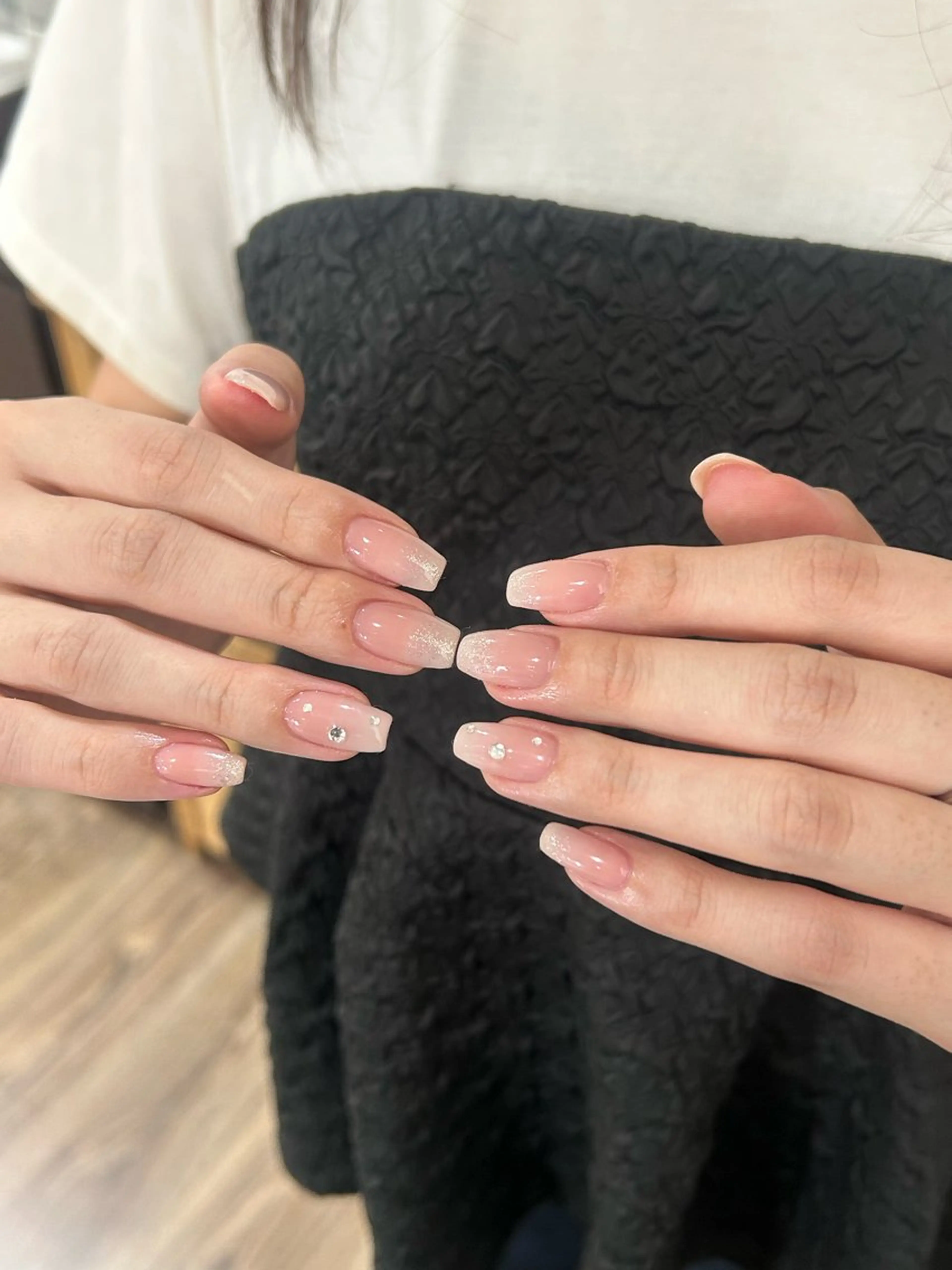 ネイル 持ち込み ハンドネイル MONICA_ HANEのネイルデザイン