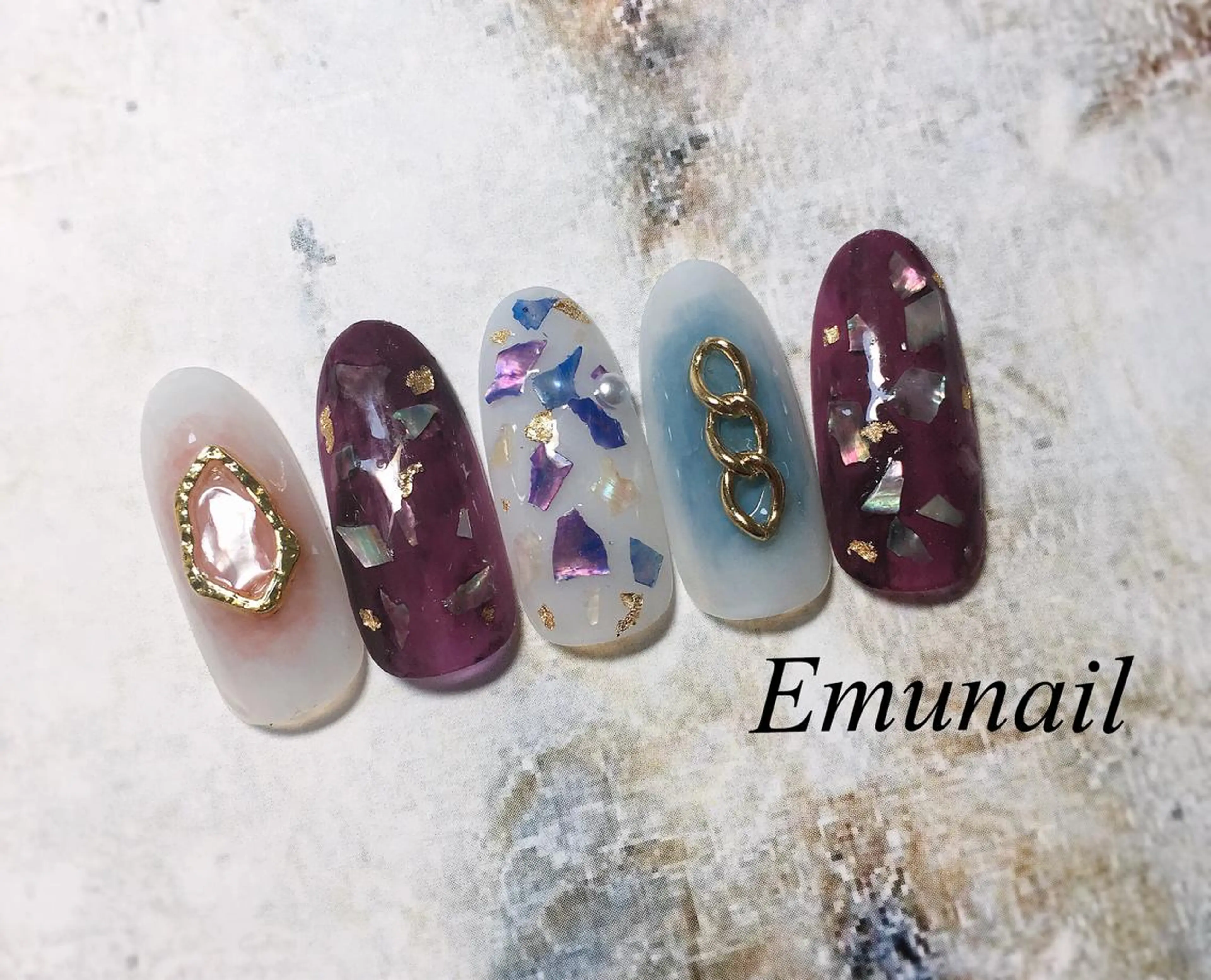 ネイル ハンドネイル Emu Nailのネイルデザイン