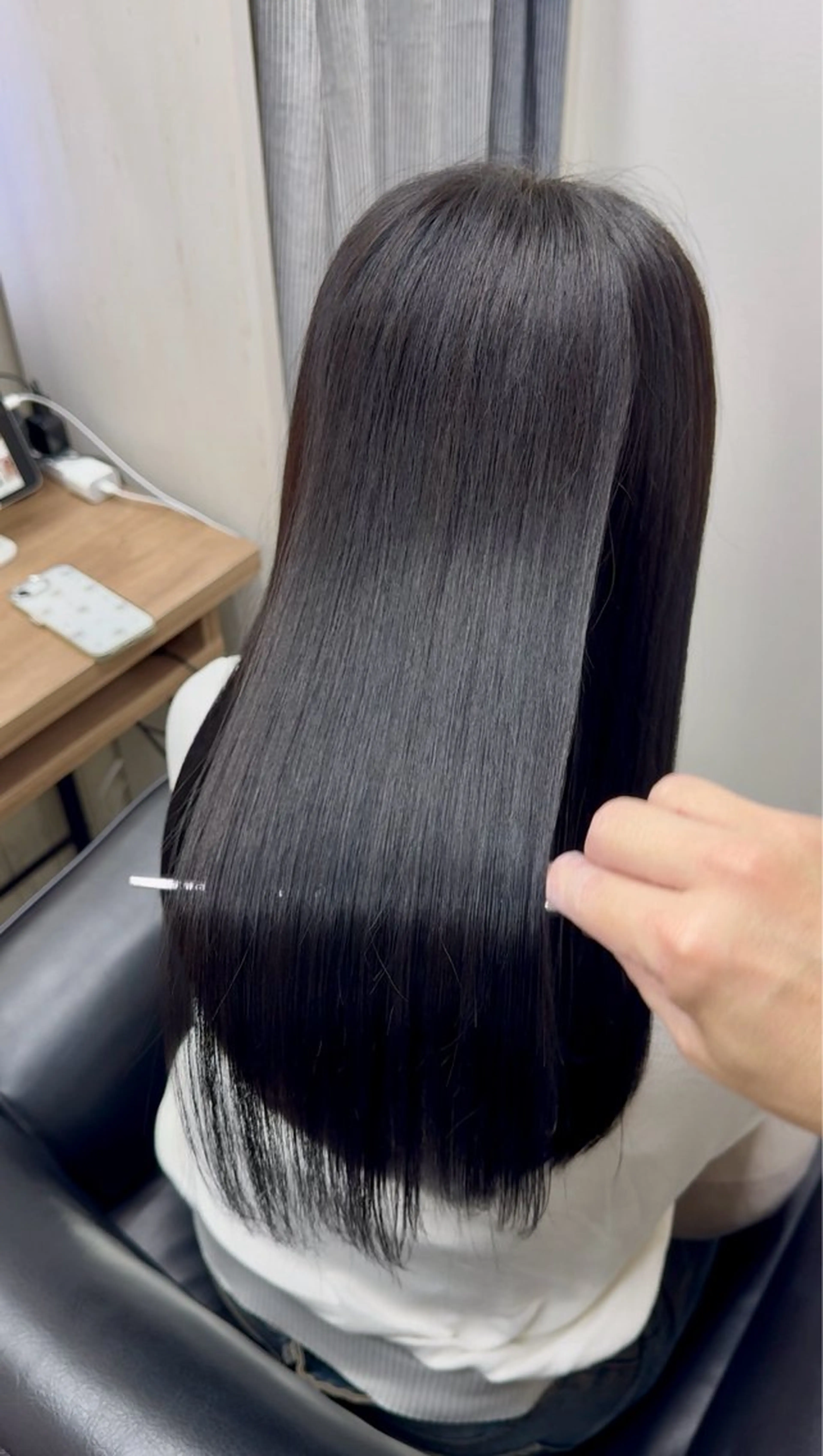 ロング 髪質改善 韓国風ヘア レイヤーカット 縮毛矯正 トリートメント 艶髪改善師/高橋潤 /レイヤーカットのヘアスタイル