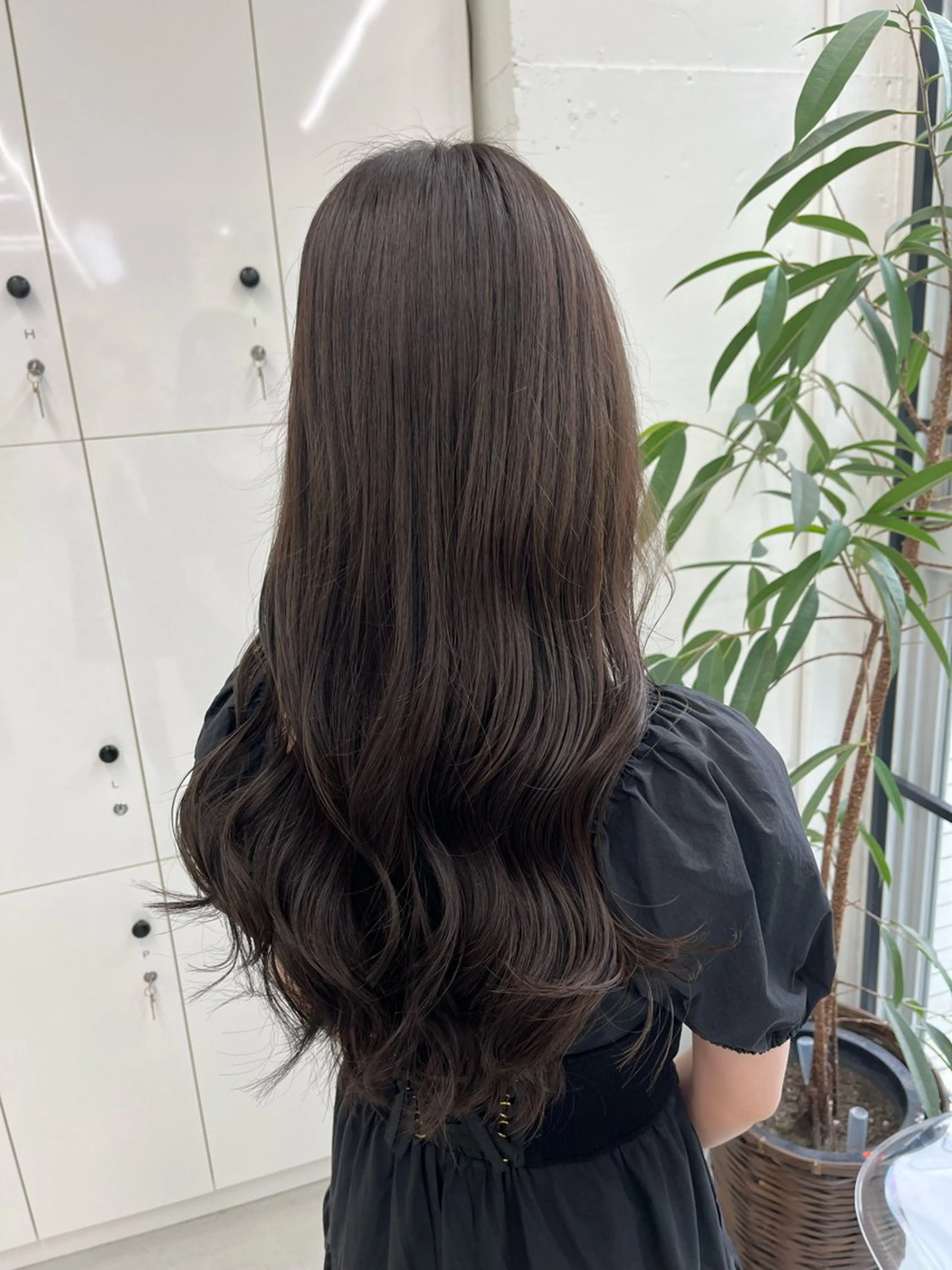 ロング カラー 透明感カラー オリーブカラー カット ヘアカラー トリートメント 🫧‪Ameri🫧 JILLSTUDIOのヘアスタイル