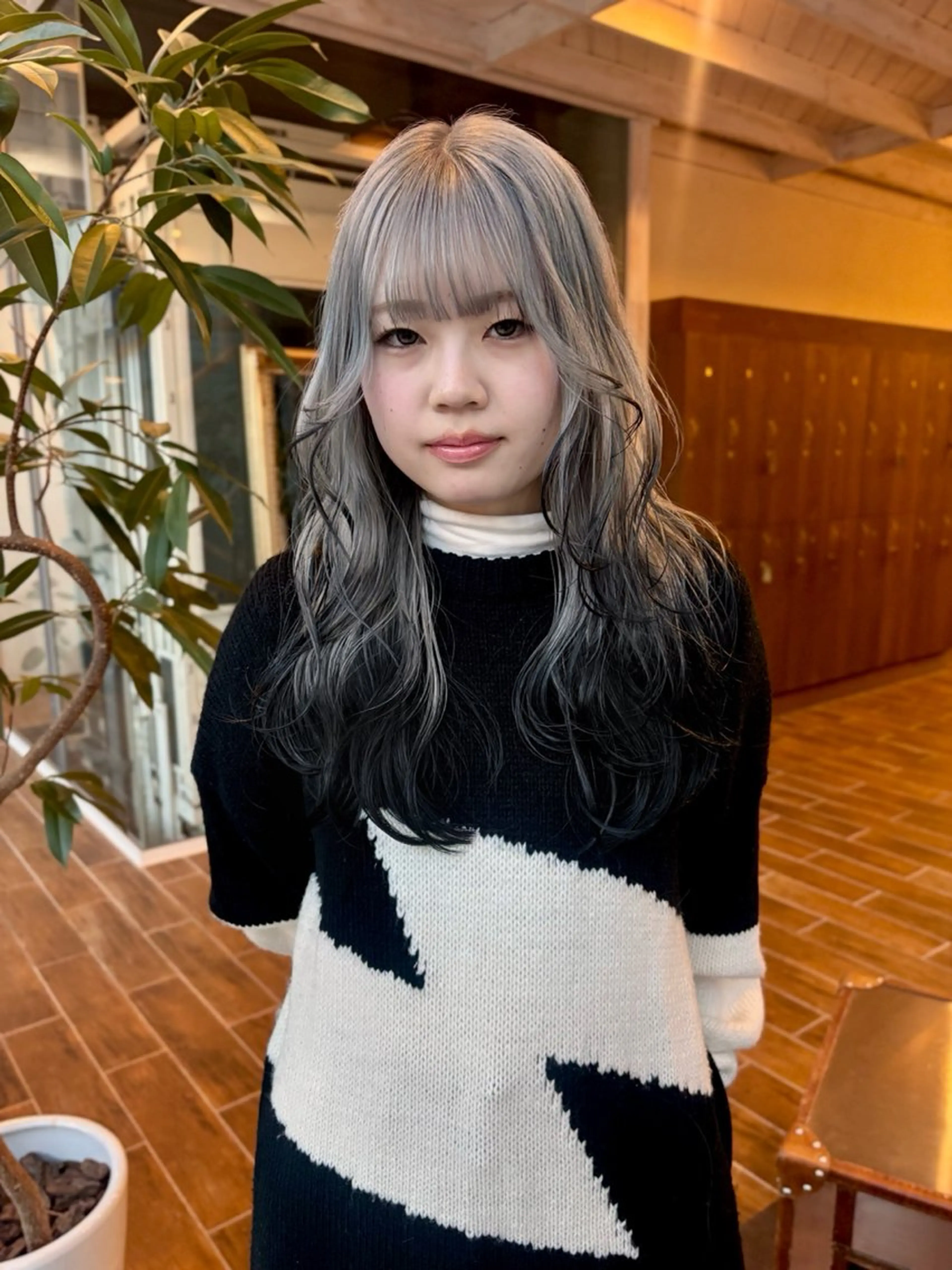 ロング カラー ヘアカラー ハイトーン/デザイン カラー/るいのヘアスタイル