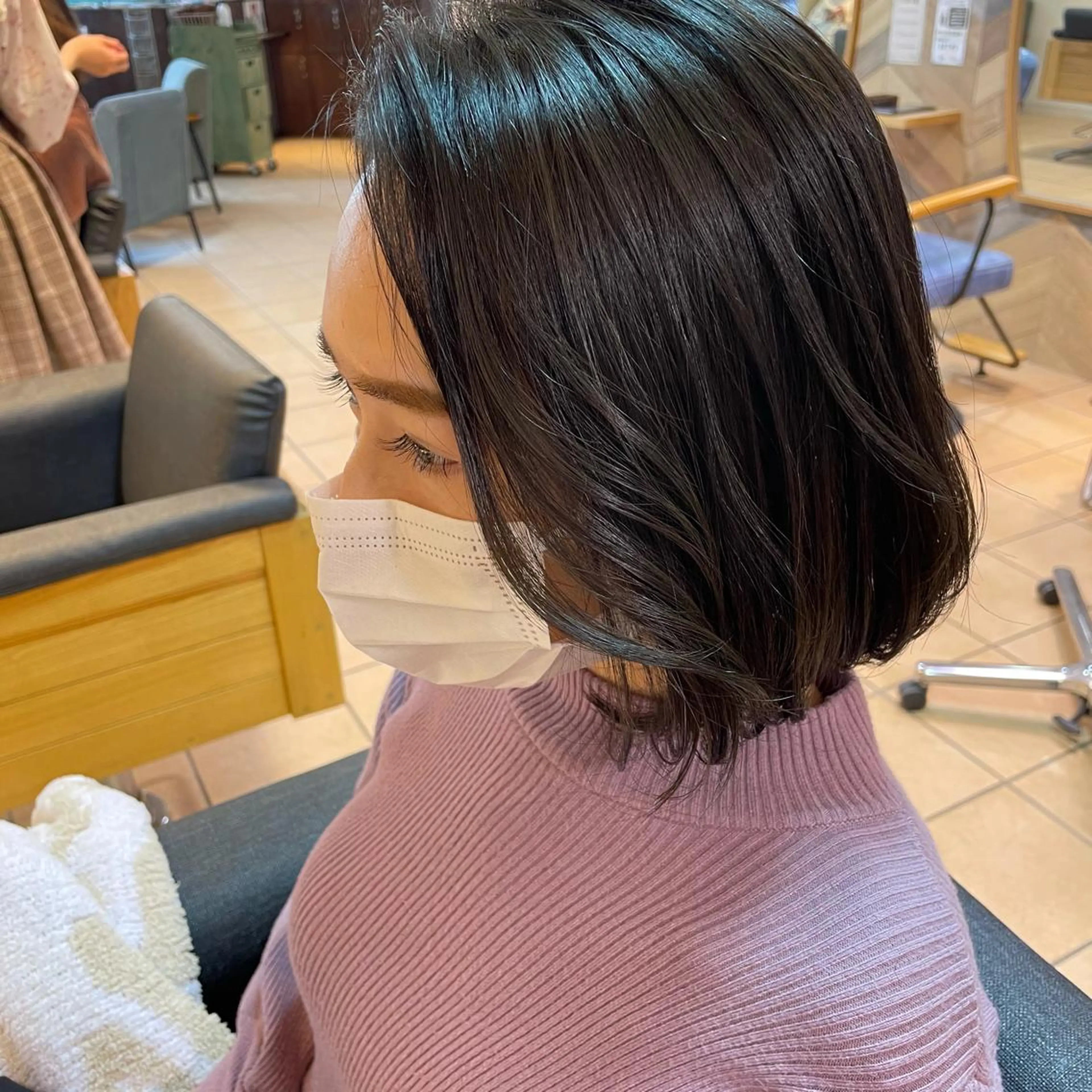 ショート ワンレンボブ アッシュ ボブ カット トリートメント AMANE🌼 ハヤシサオリのヘアスタイル