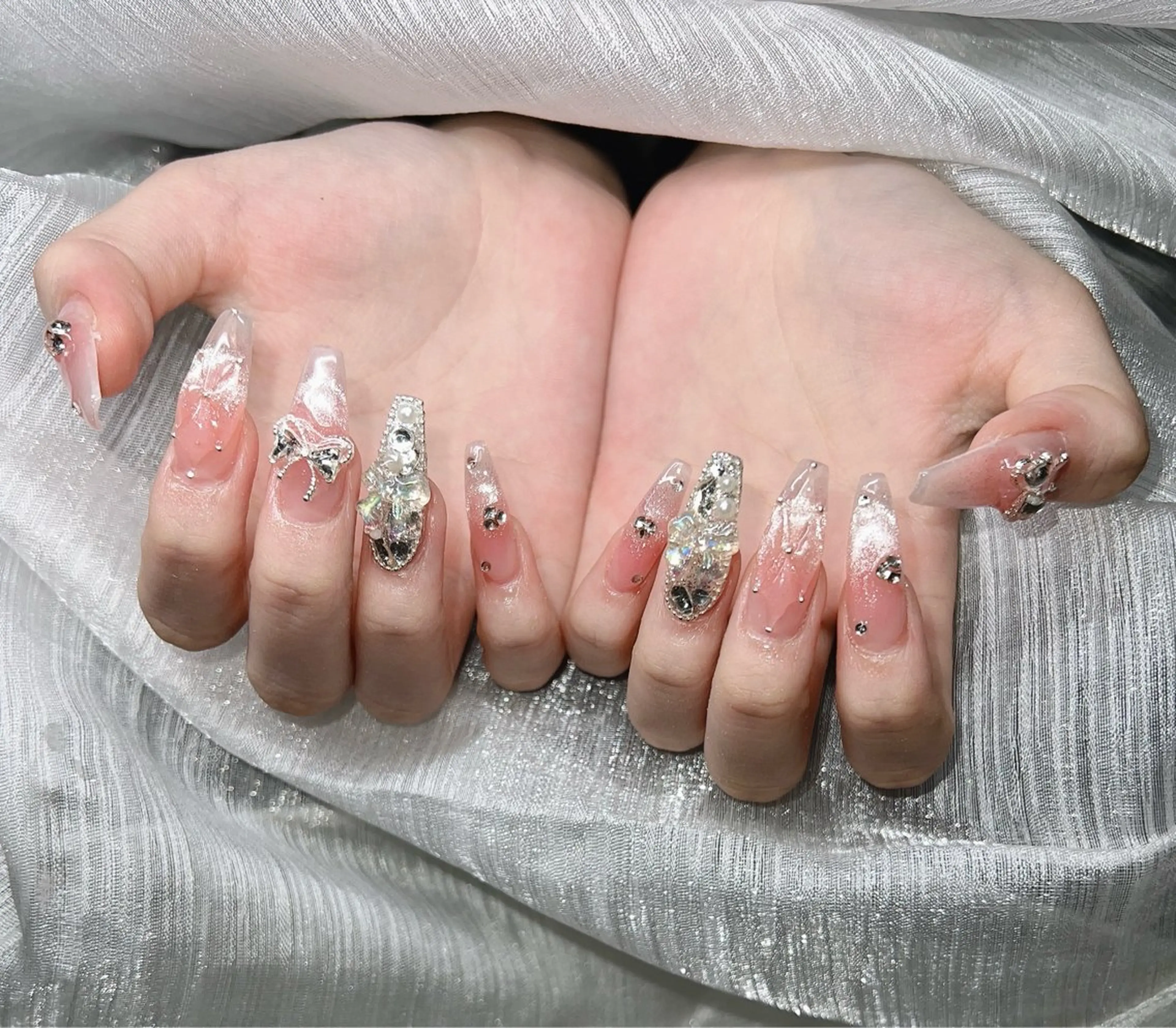 ネイル ハンドネイル Lee Nailsのネイルデザイン