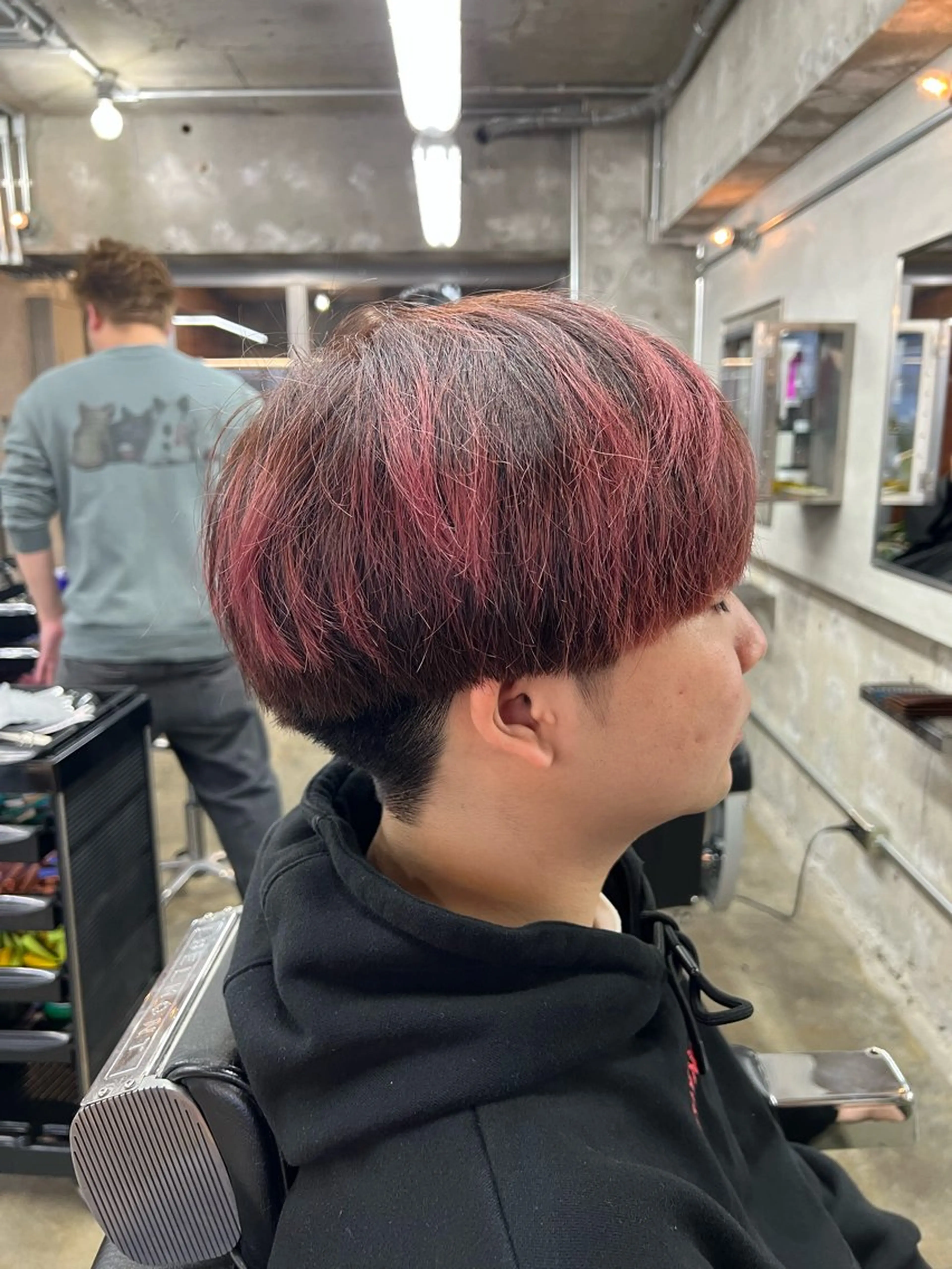 メンズ アップバング フェードカット メンズパーマ プードルパーマ スパイキーショート カット ヘアカラー SEIYA メンズパーマ職人のヘアスタイル