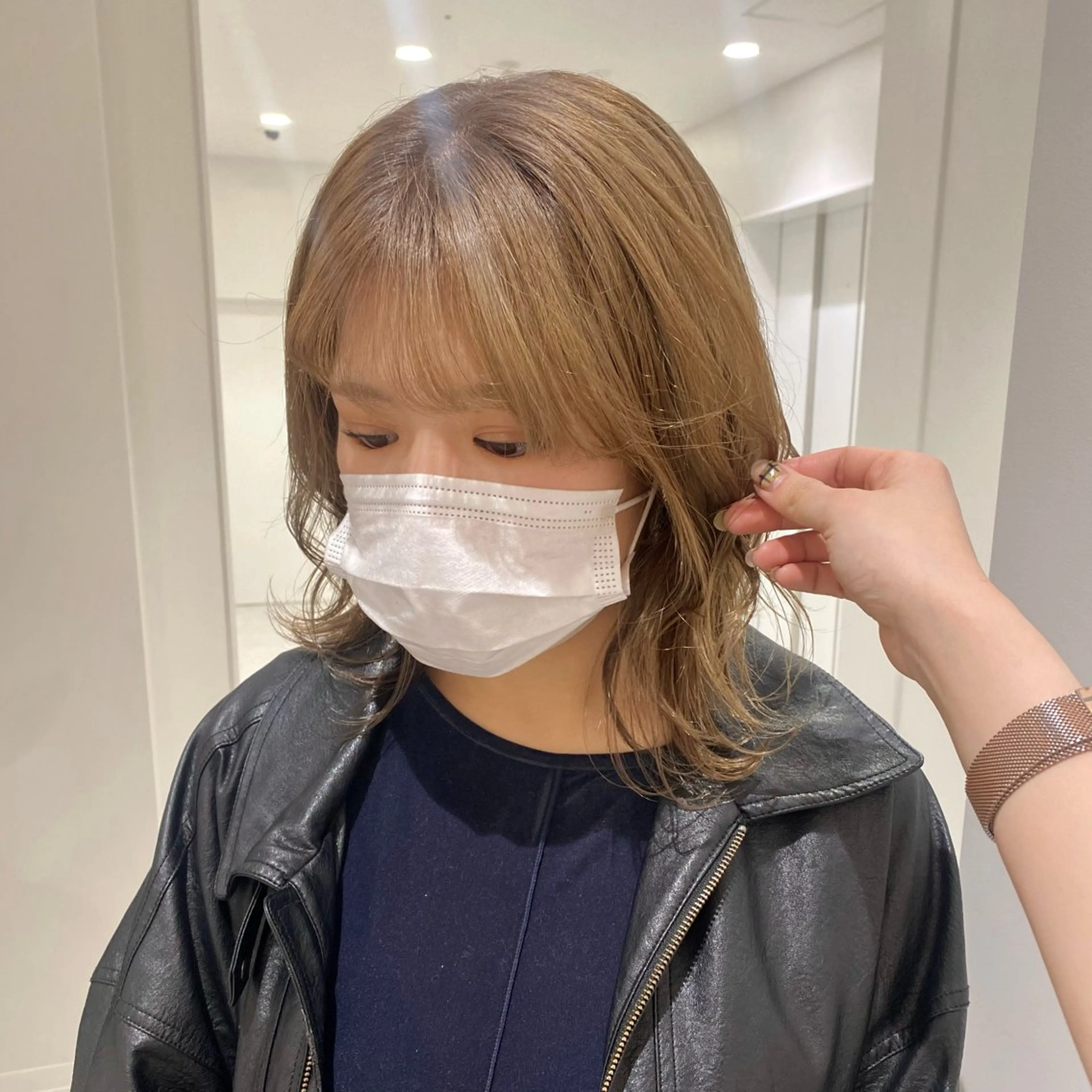 ミディアム カラー ヘアカラー ベージュ/アレンジ /横浜/杉本千夏のヘアスタイル