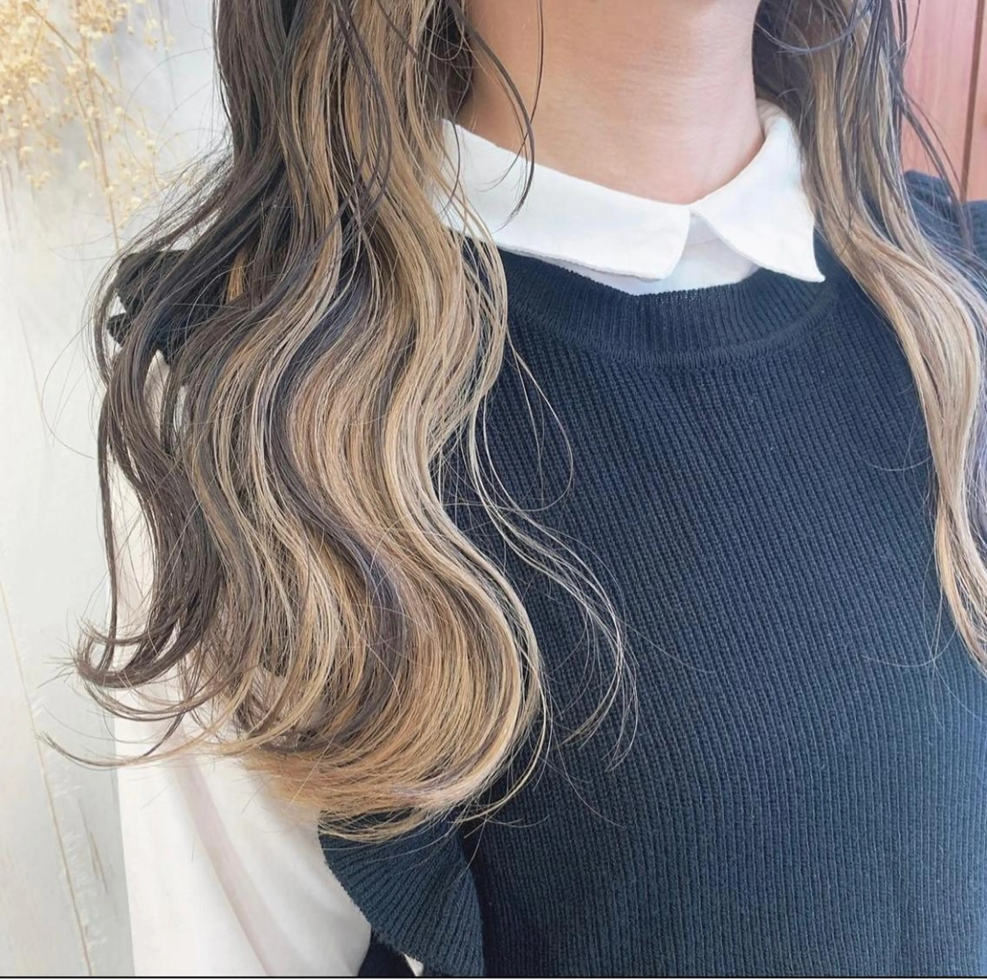 ロング カラー ベージュカラー ブリーチ インナーカラー トリートメント ヘアカラー トリートメント 渋谷:インナーカラー ／🍒エリカ🍒のヘアスタイル