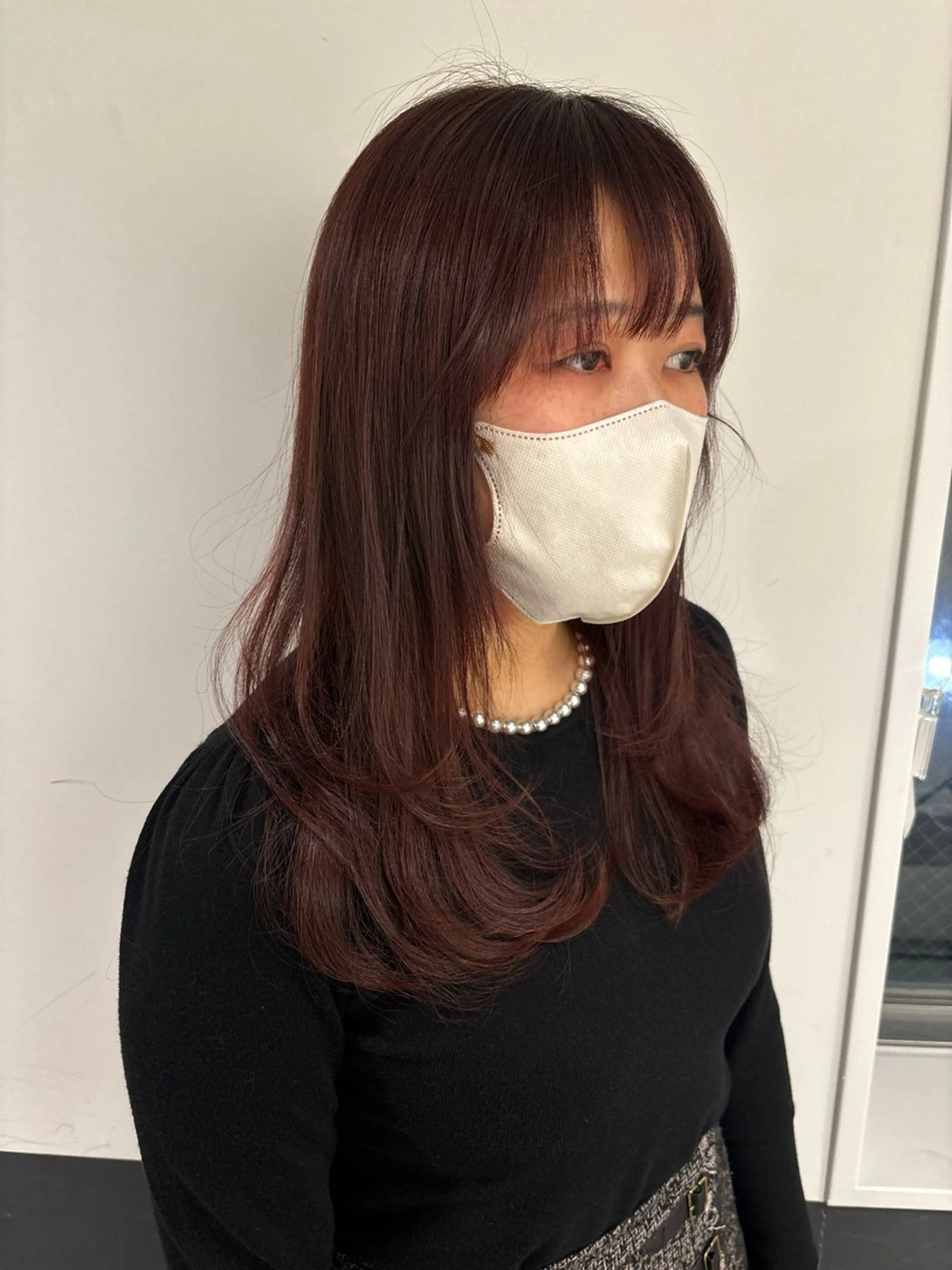 ミディアム カラー ブラウンカラー ピンクカラー ピンクブラウン レイヤーカット ローレイヤー カット ヘアカラー 穐田 航のヘアスタイル