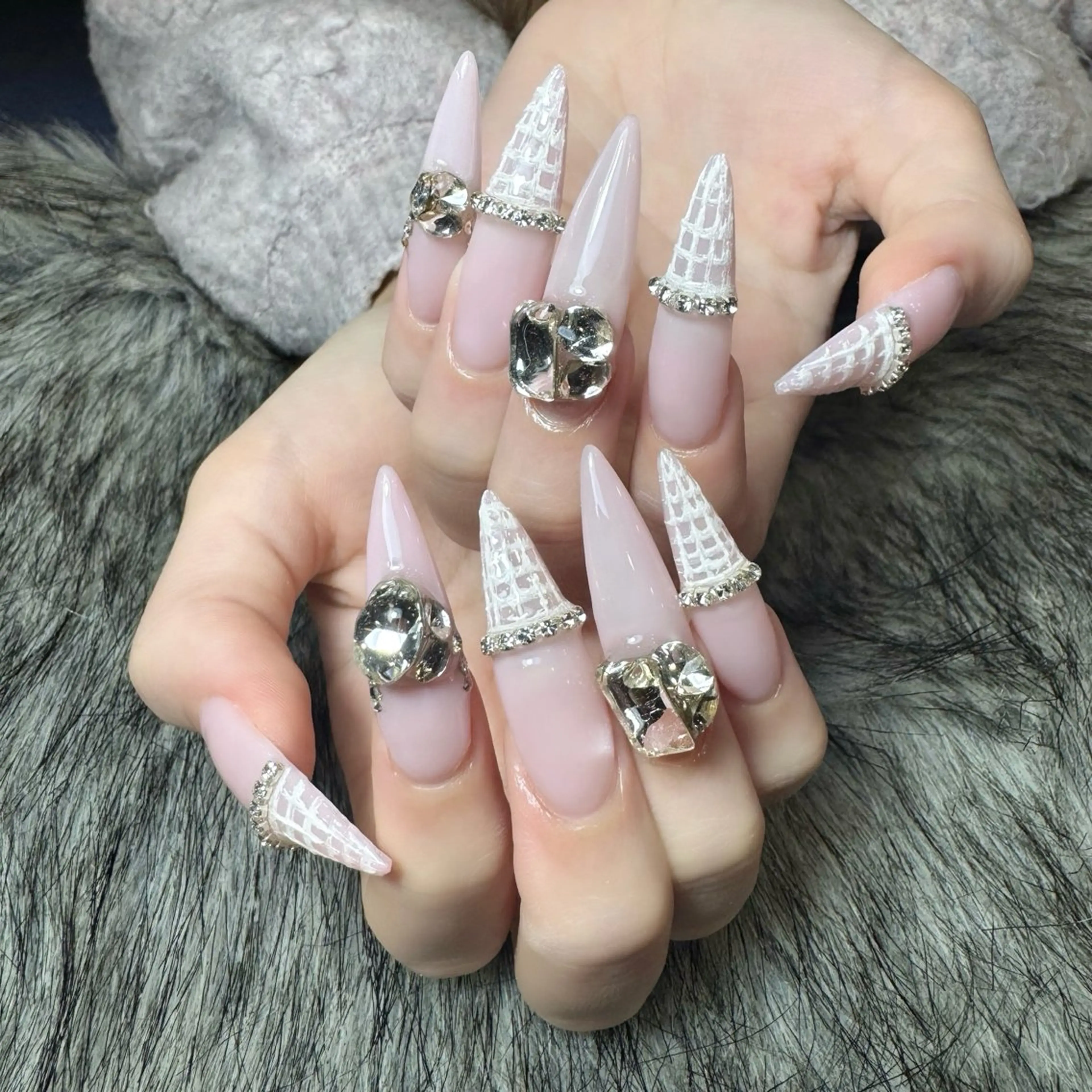 ネイル ハンドネイル Doris Nail Salonのネイルデザイン