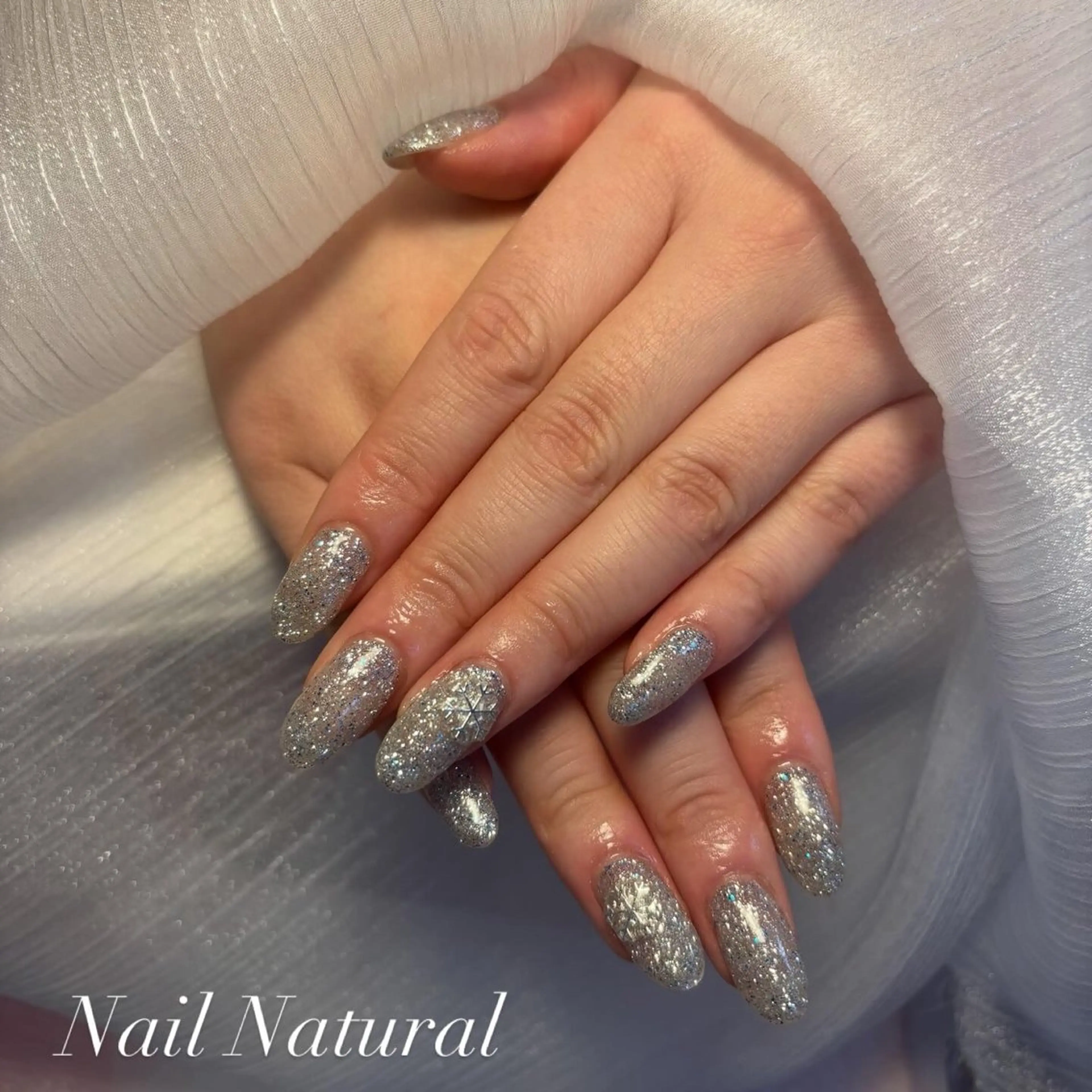 ネイル フラッシュネイル フットネイル フレンチネイル ジェルネイル ガラスフレンチ ハンドネイル Nail salon Natulalのネイルデザイン