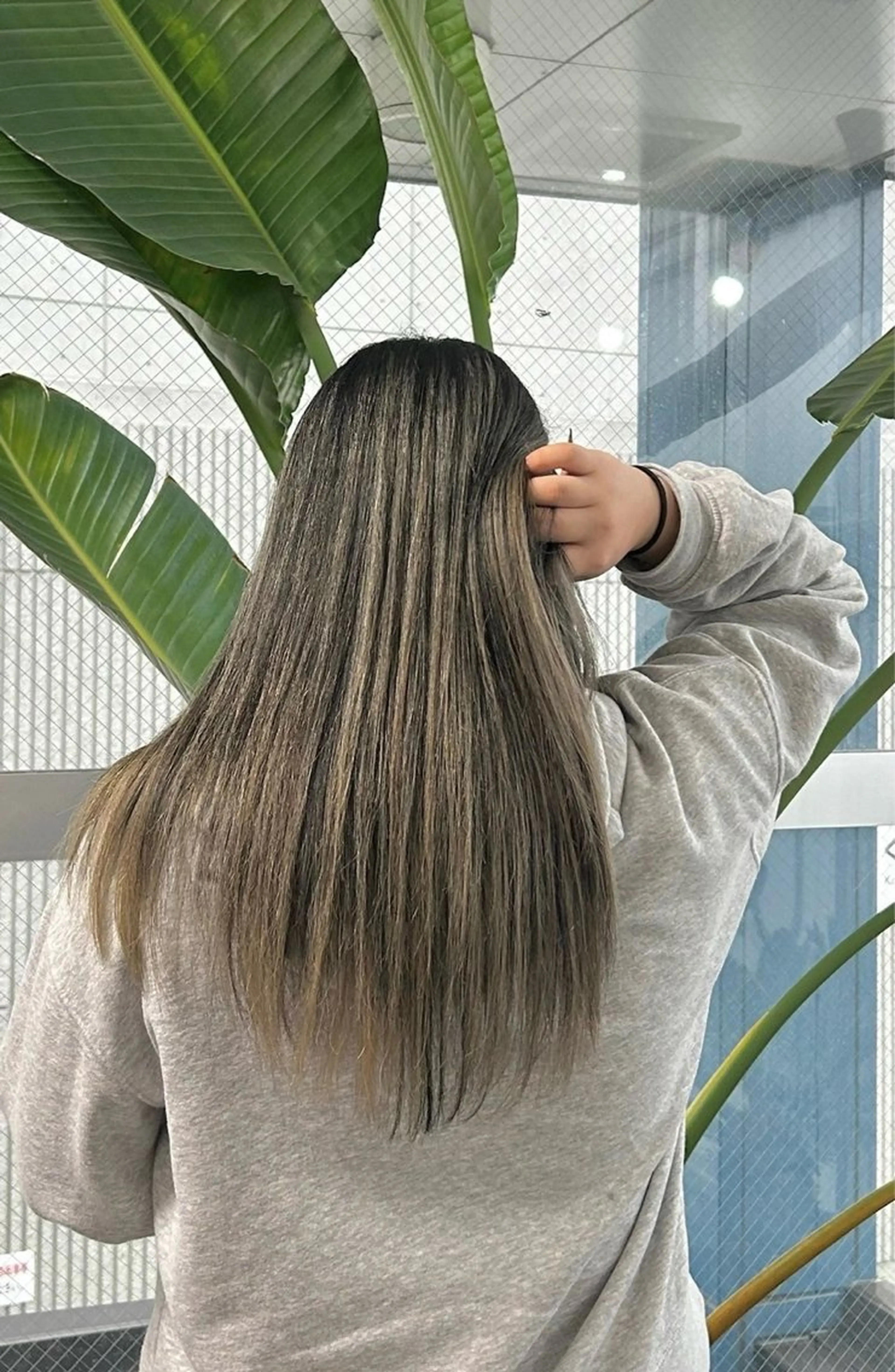 ロング 桝田 友美のヘアスタイル