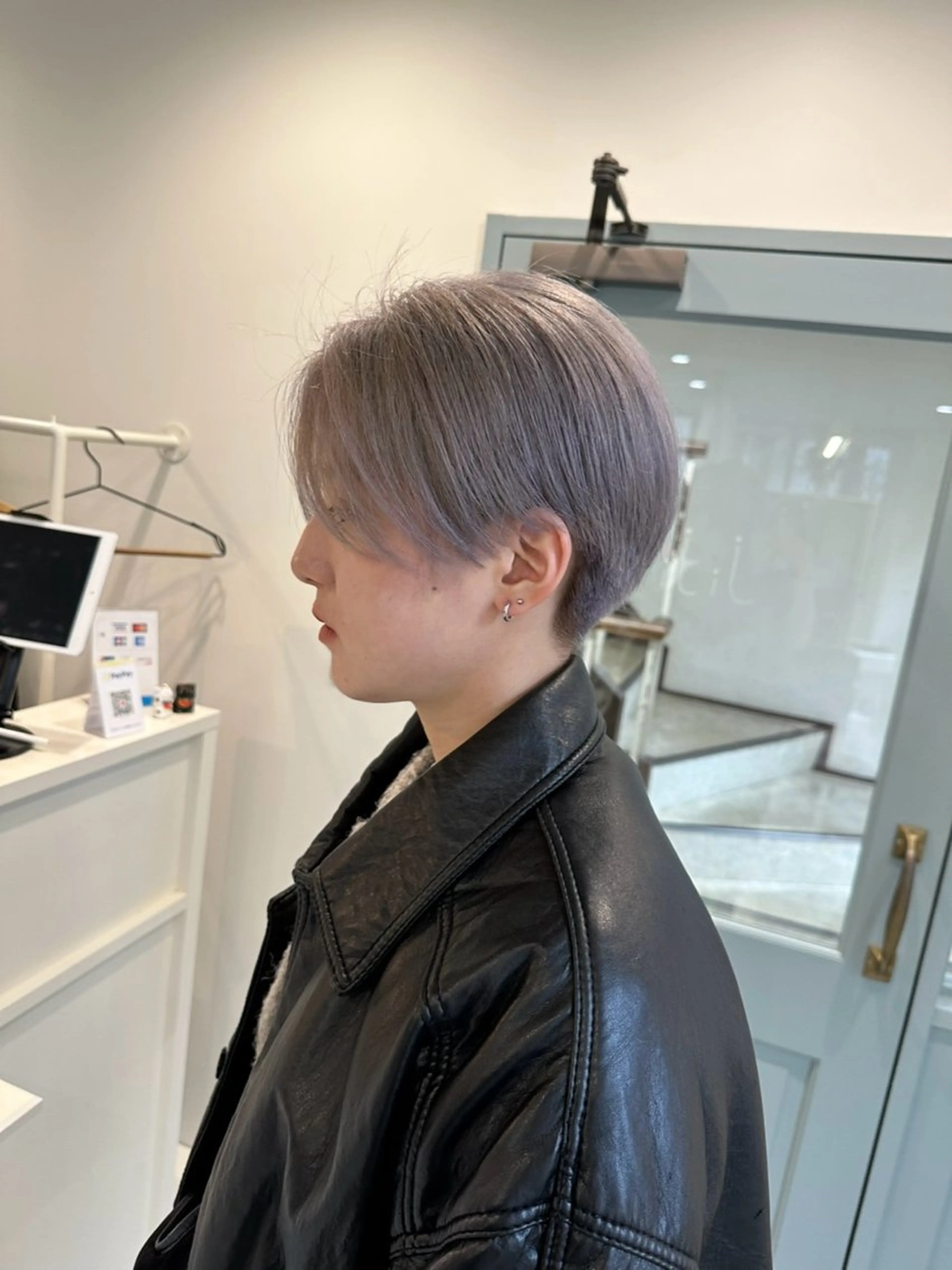 ショート カラー jiji /北四番丁 押切瑠奈のヘアスタイル