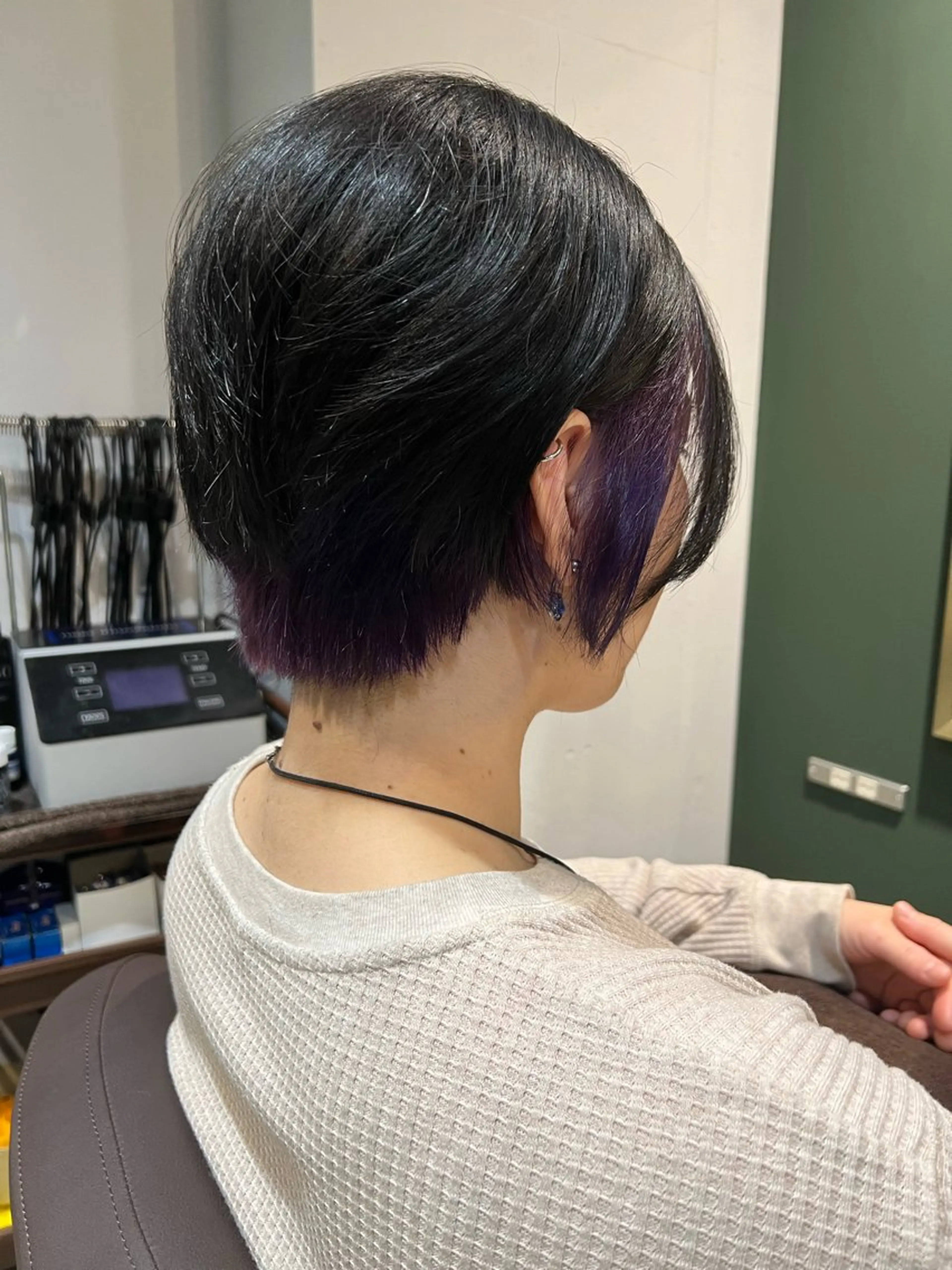 ショート カラー ハンサムショート ミストバング  フェイスフレーミング インナーカラー 顔周りカット ヘアカラー トリートメント ヘッドスパ カラースペシャリスト しょう🧑🏼‍🎨のヘアスタイル