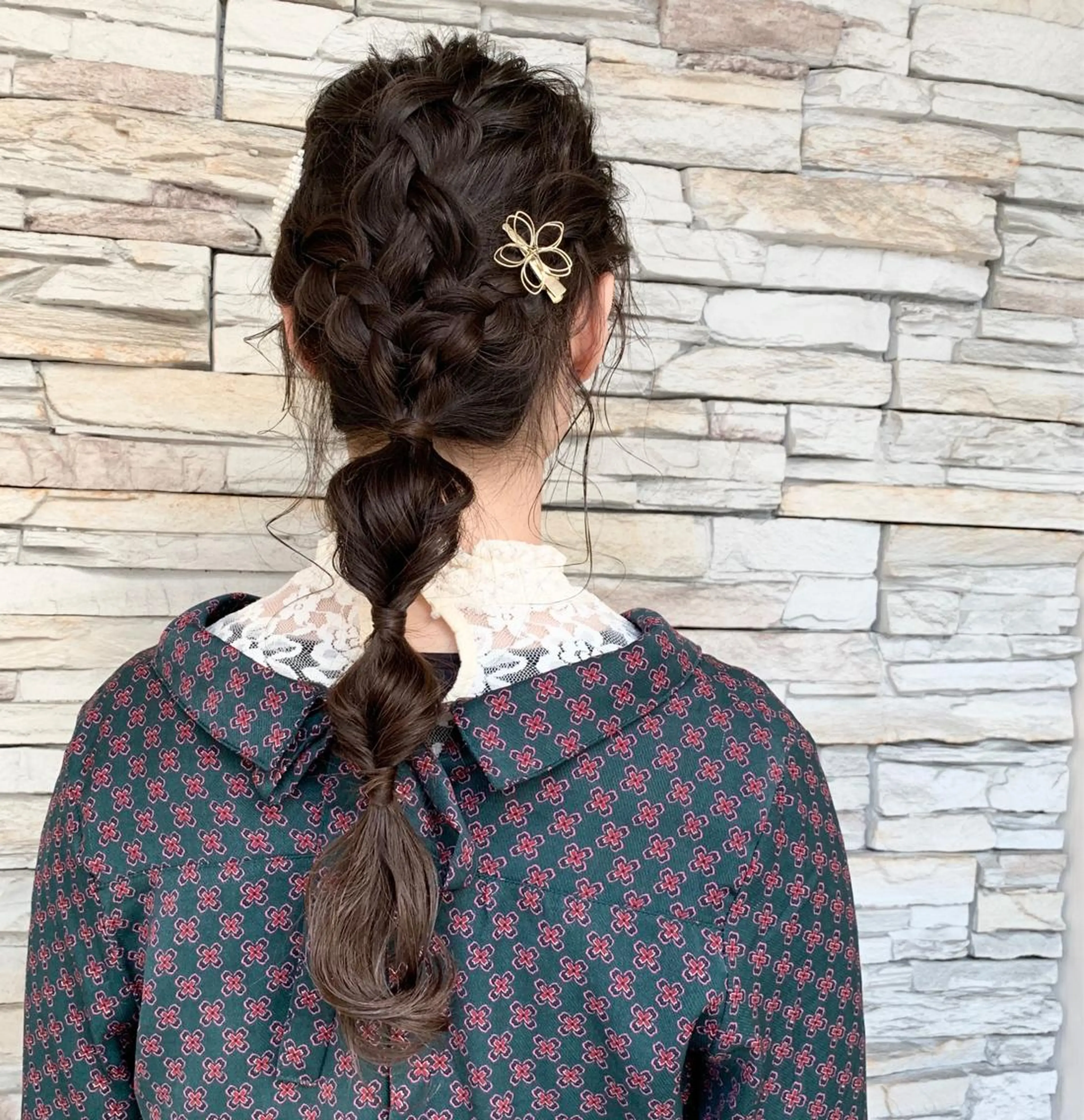 ロング ヘアアレンジ 🍒顔周り/レイヤー /韓国風/アリサ🍒のヘアスタイル