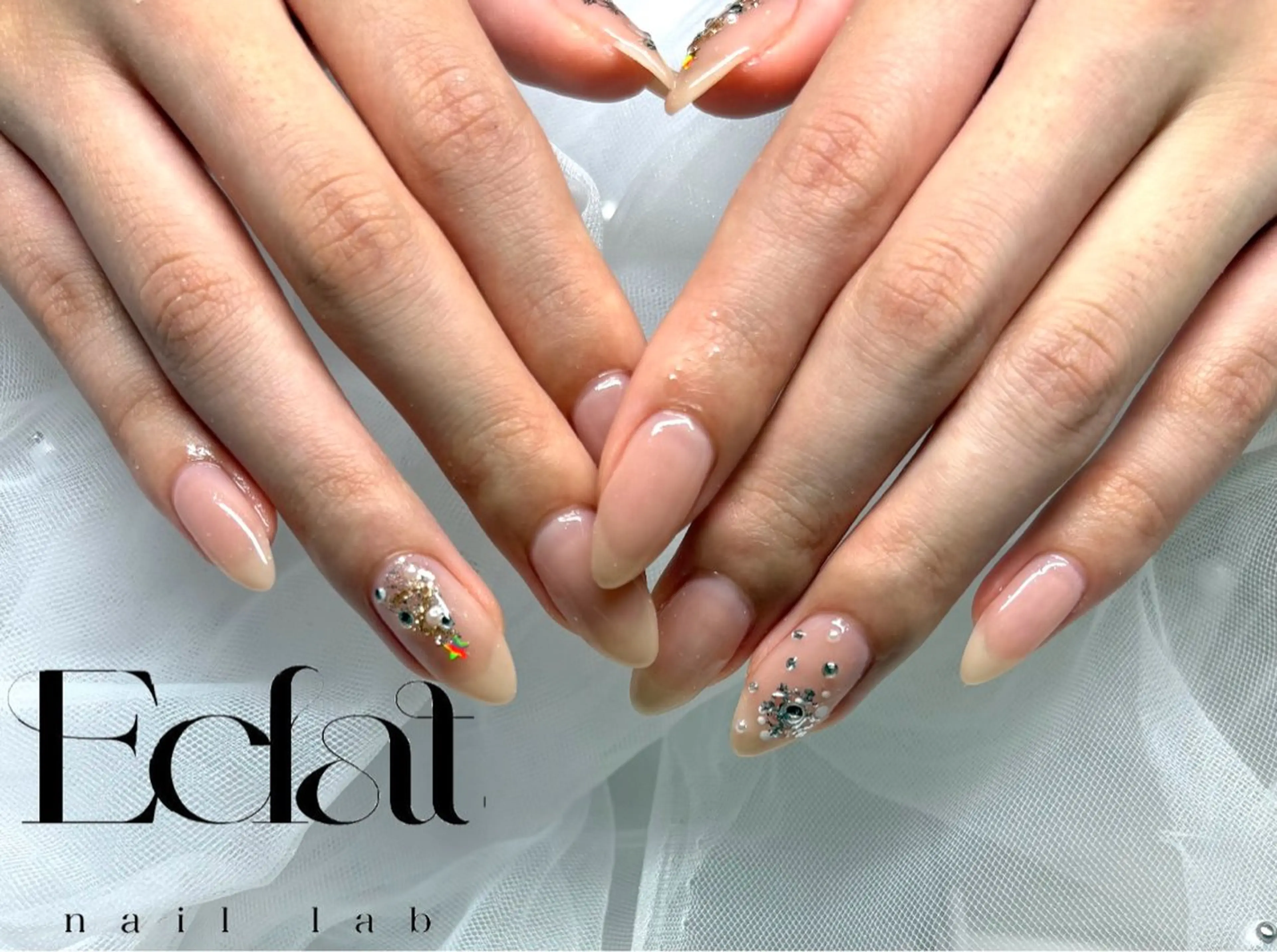 ネイル アートネイル 持ち込み ハンドネイル Eclat AIKAのネイルデザイン