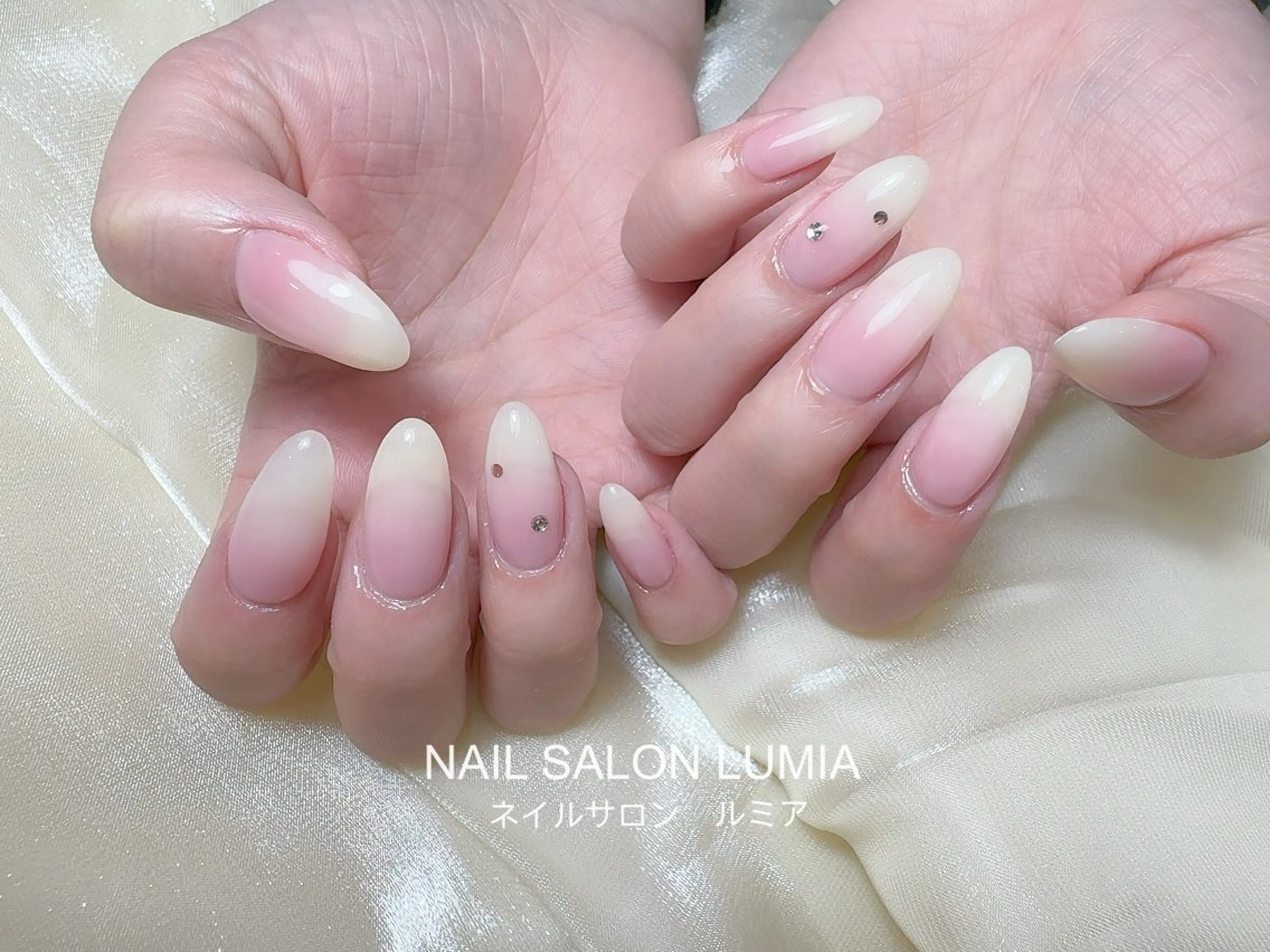 ネイル ハンドネイル ネイルサロン ルミア Lumia 店長のネイルデザイン