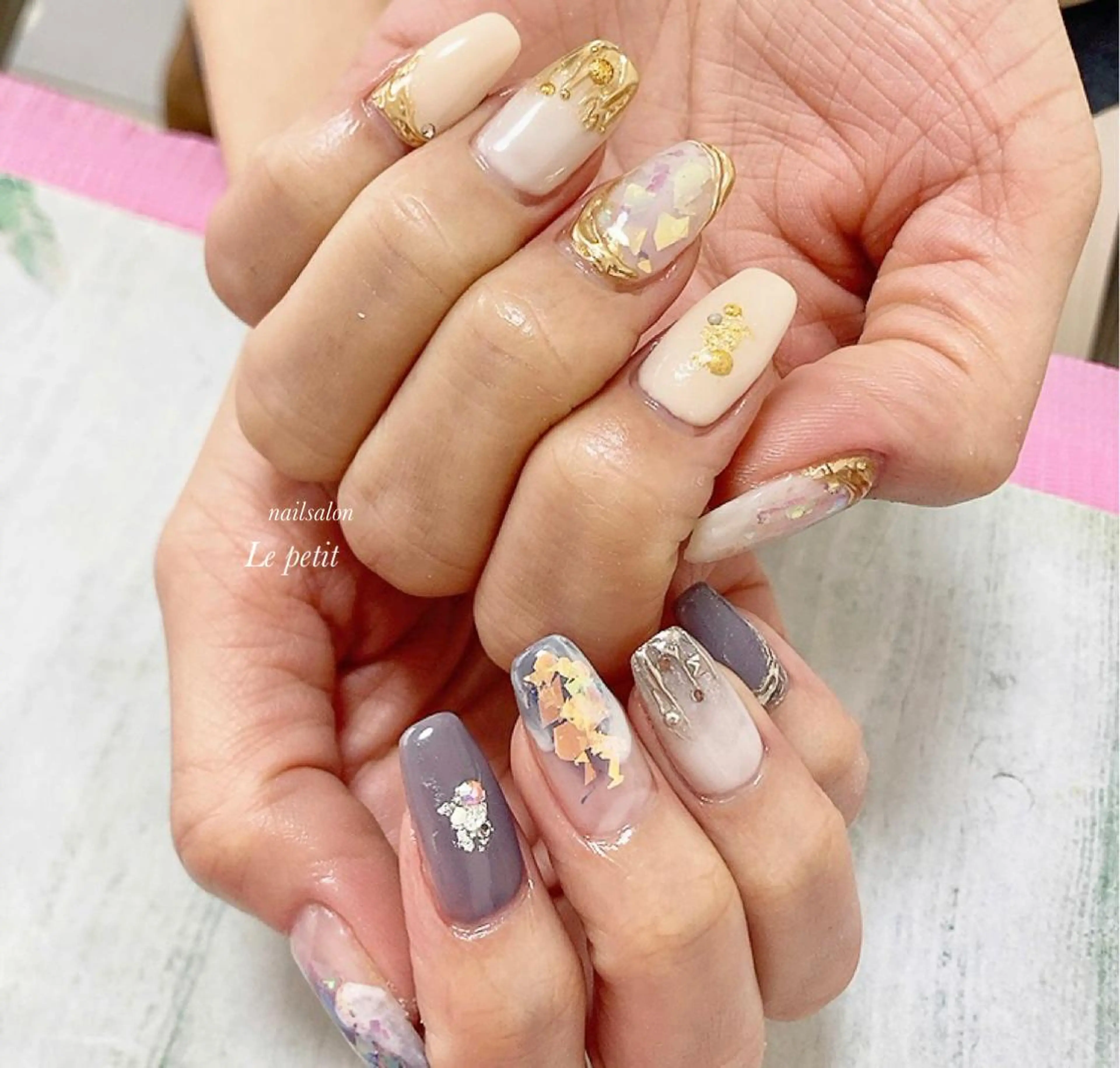 ネイル 石野 広佳のネイルデザイン