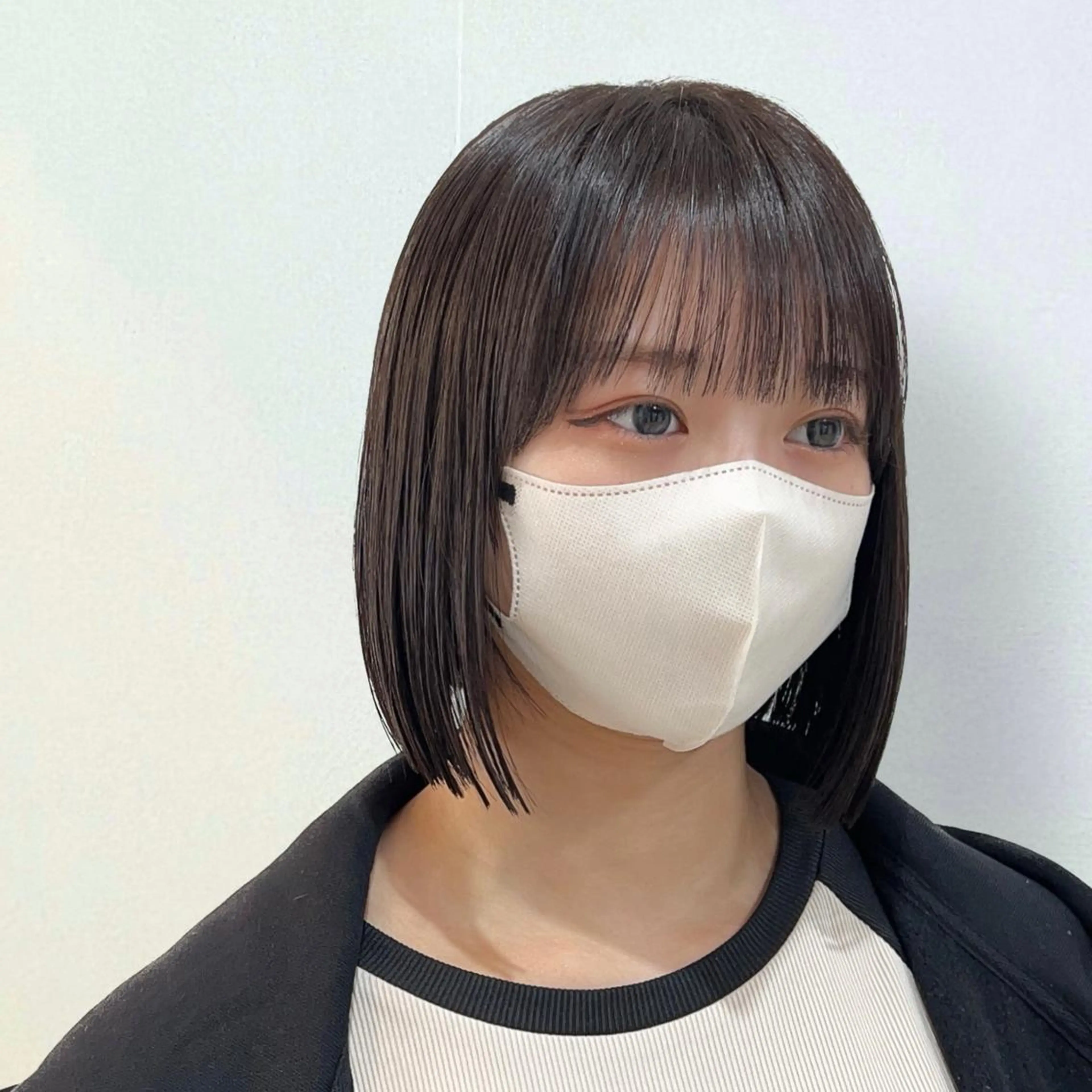 ショート ハッシュ・ウルフ🐺 小顔レイヤー松山直史のヘアスタイル