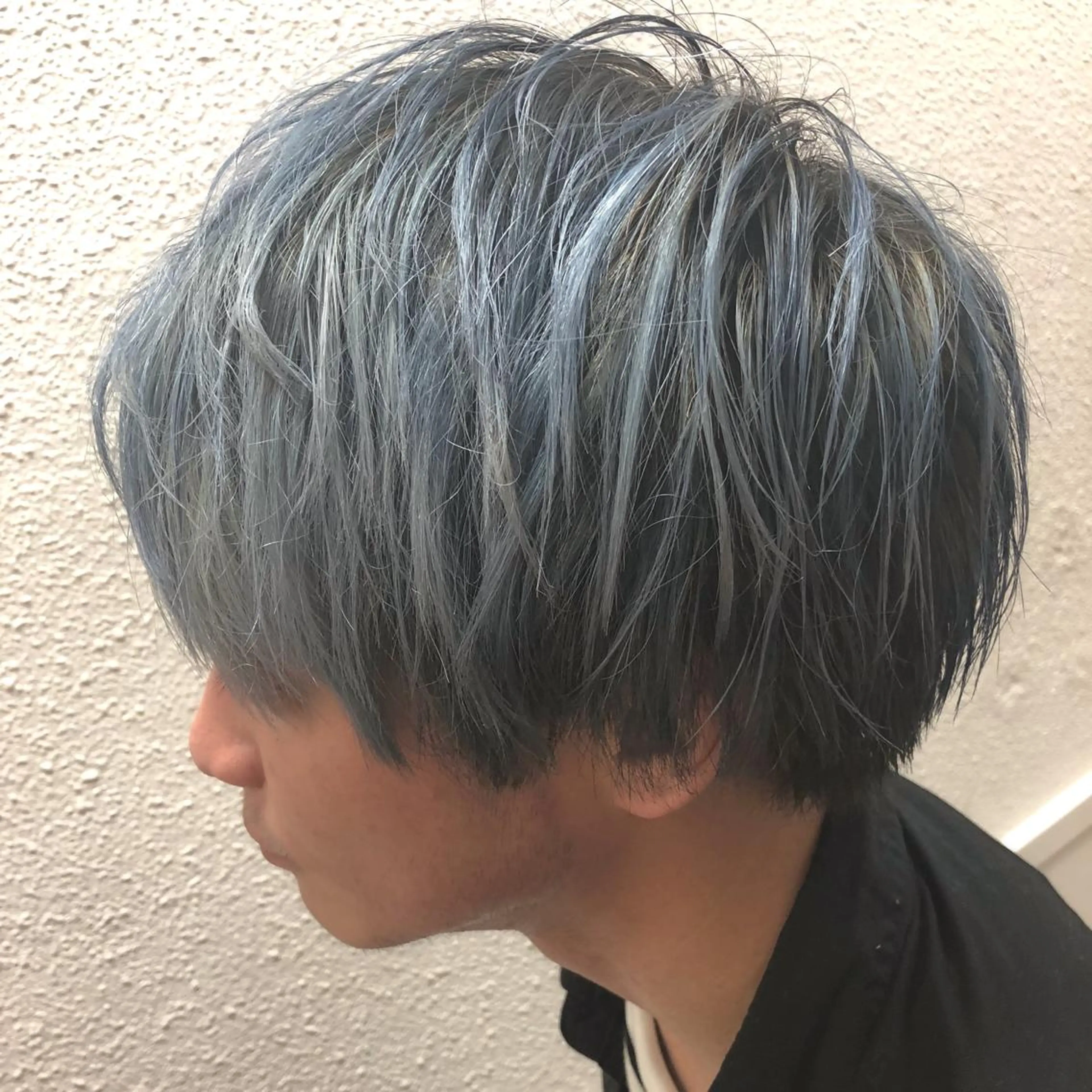 ショート カラー メンズ ブルーカラー ブルージュ 透明感カラー カット ヘアカラー トリートメント 髪質改善/美髪矯 正ヤマモトハルキのヘアスタイル