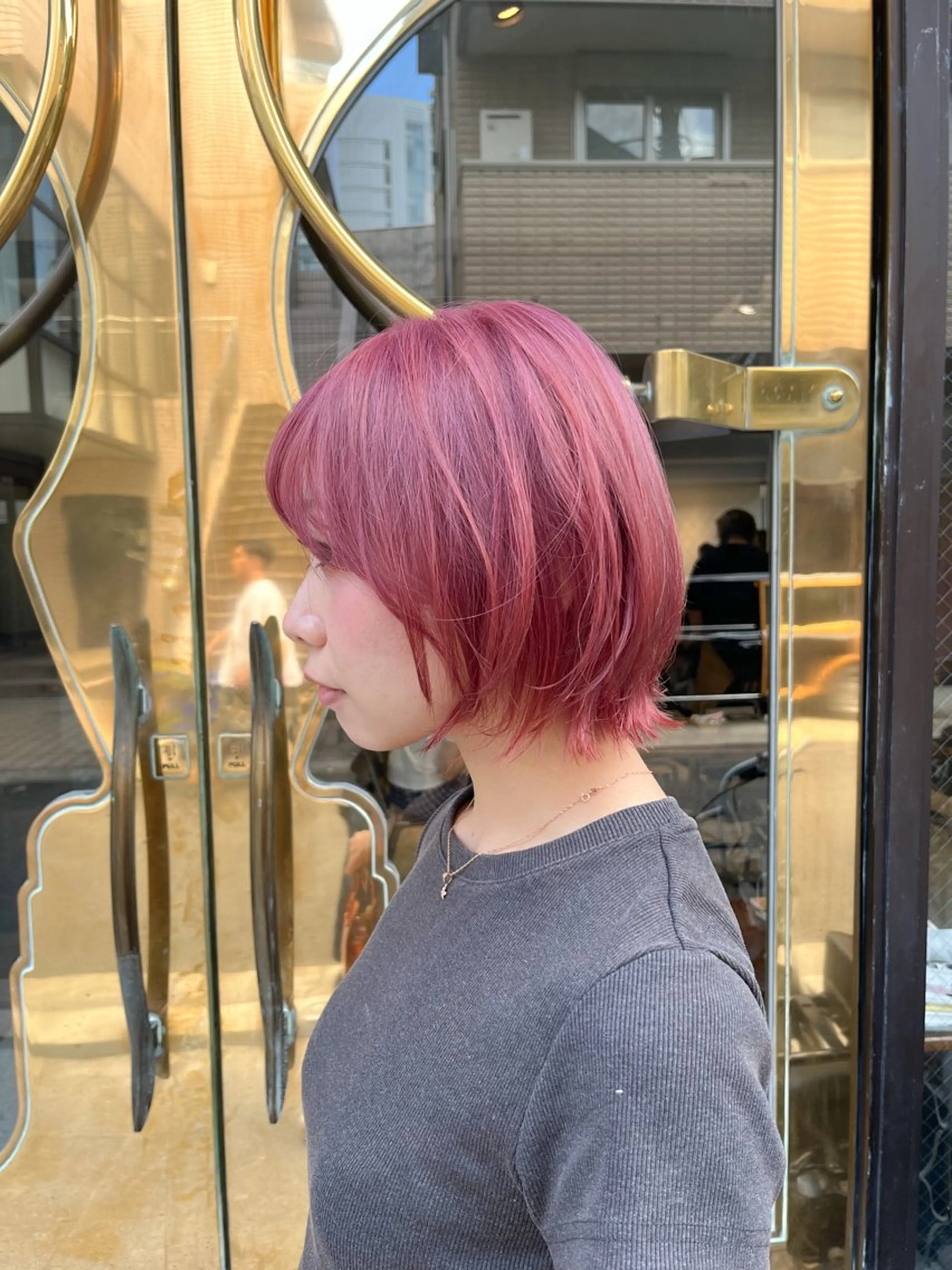 ミディアム カラー カット ヘアカラー トリートメント ヘアセット 似合わせベージュ 🍯ayumi🍯のヘアスタイル