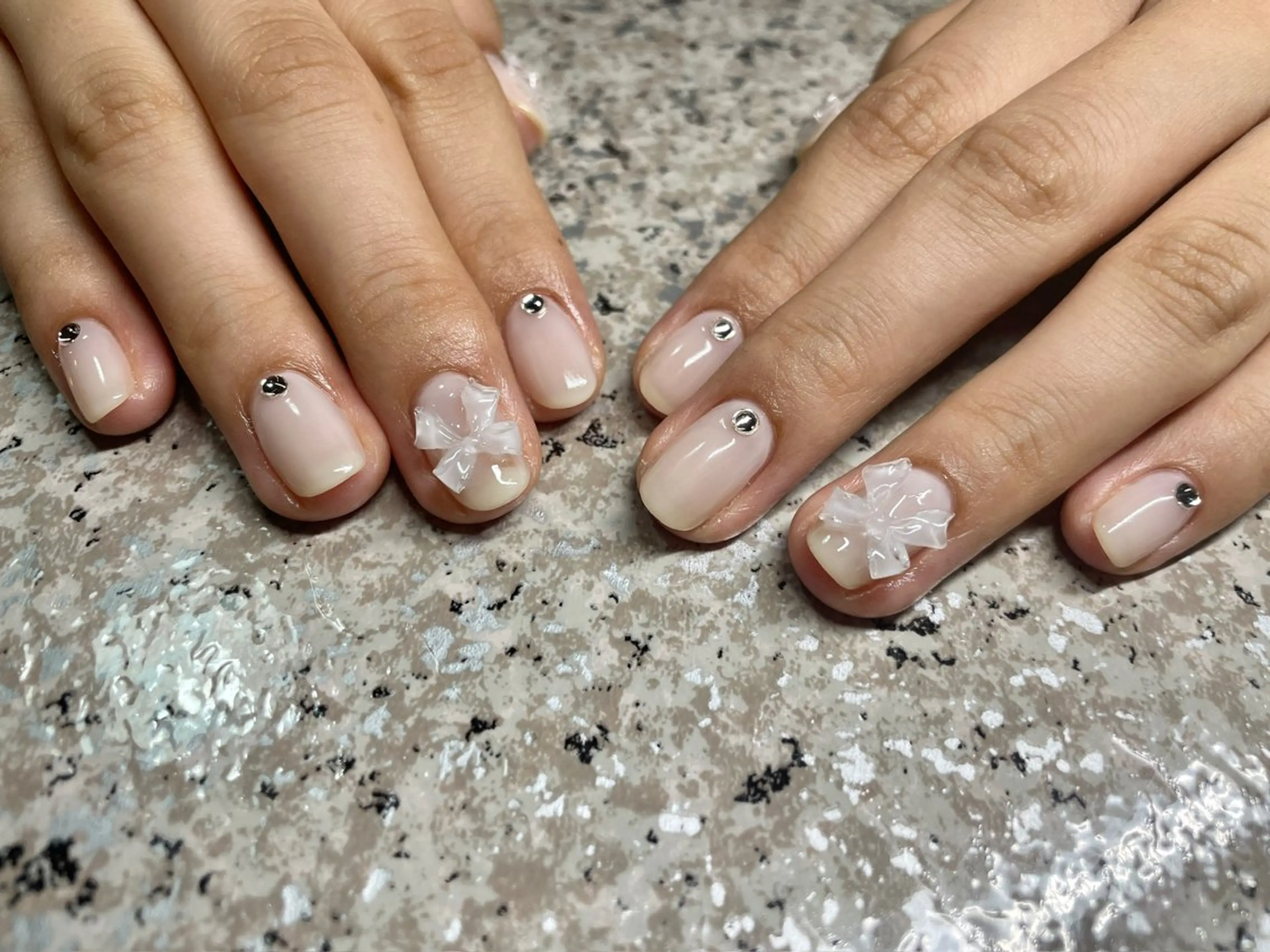 ネイル Mus’Fam 入谷玲生奈のネイルデザイン