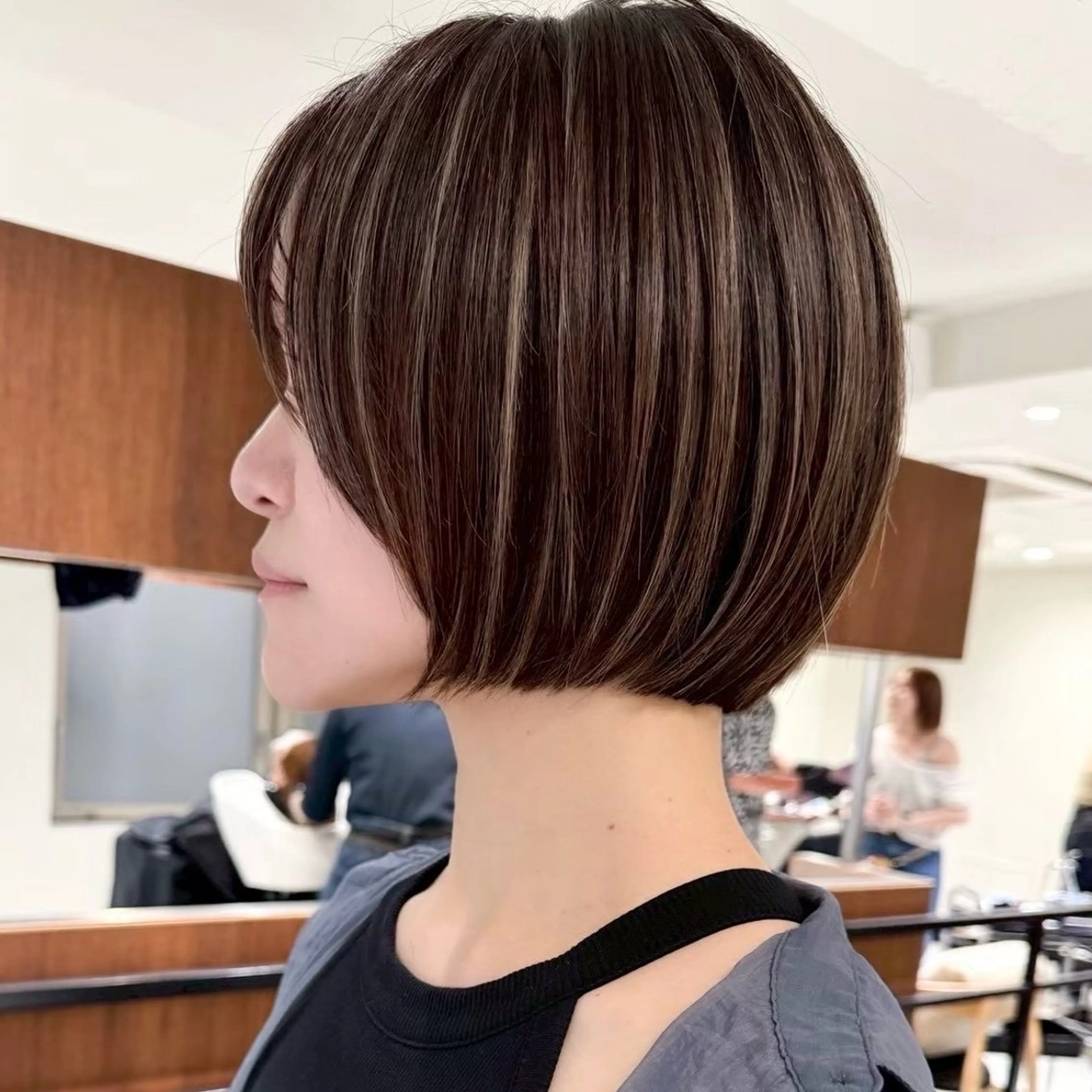 ショート カット ヘアカラー ショート特化✨ 津々美のヘアスタイル