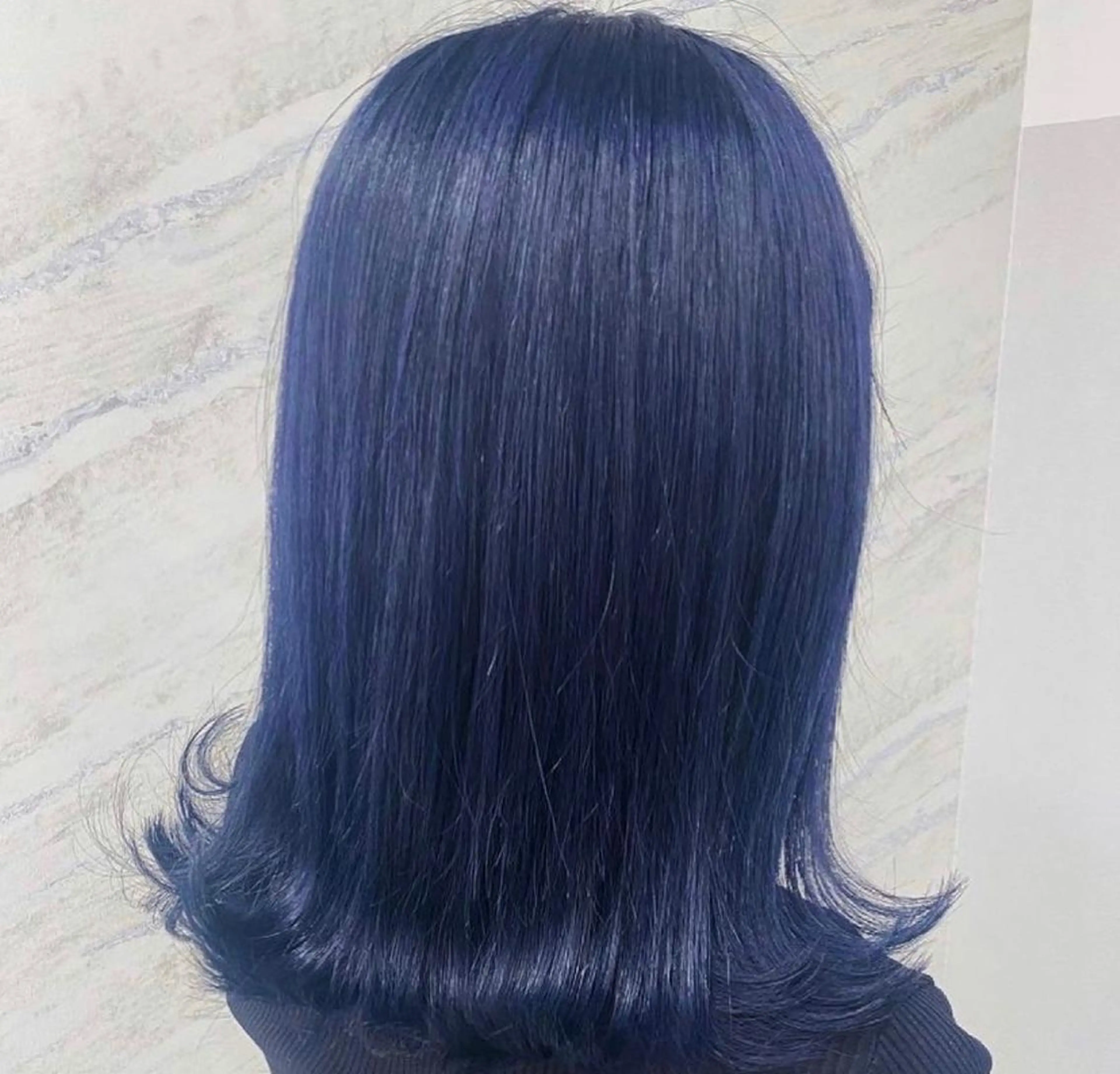 ミディアム カラー ブリーチ グレージュ ハイトーンカラー ラベンダーカラー ネイビーカラー jill by gisel＿奥家のヘアスタイル