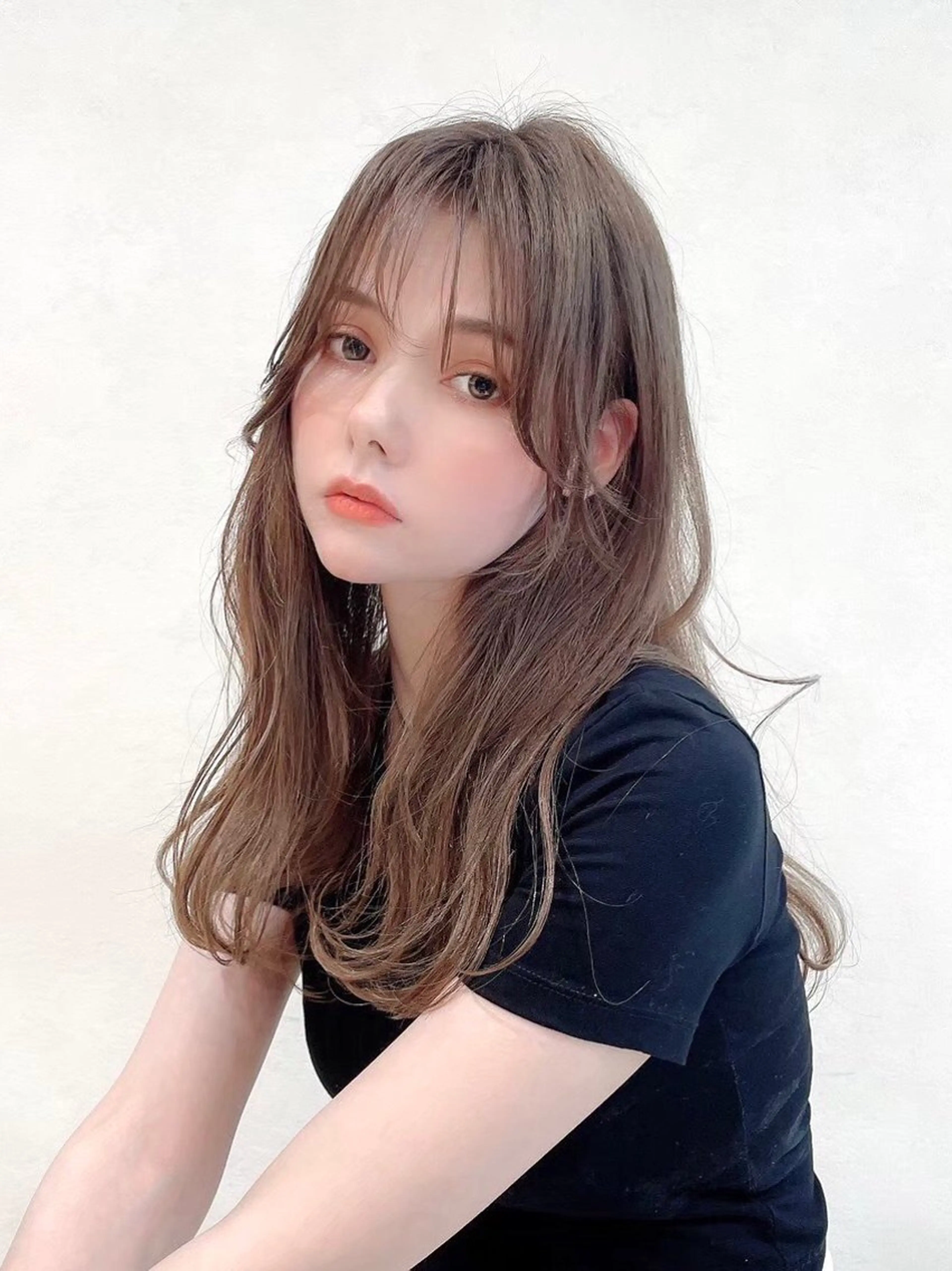 【人気No.1👀✨️】カット＋最上級ケアカラー(カットモデル/艶カラー/小顔レイヤーカット/韓国風)の写真