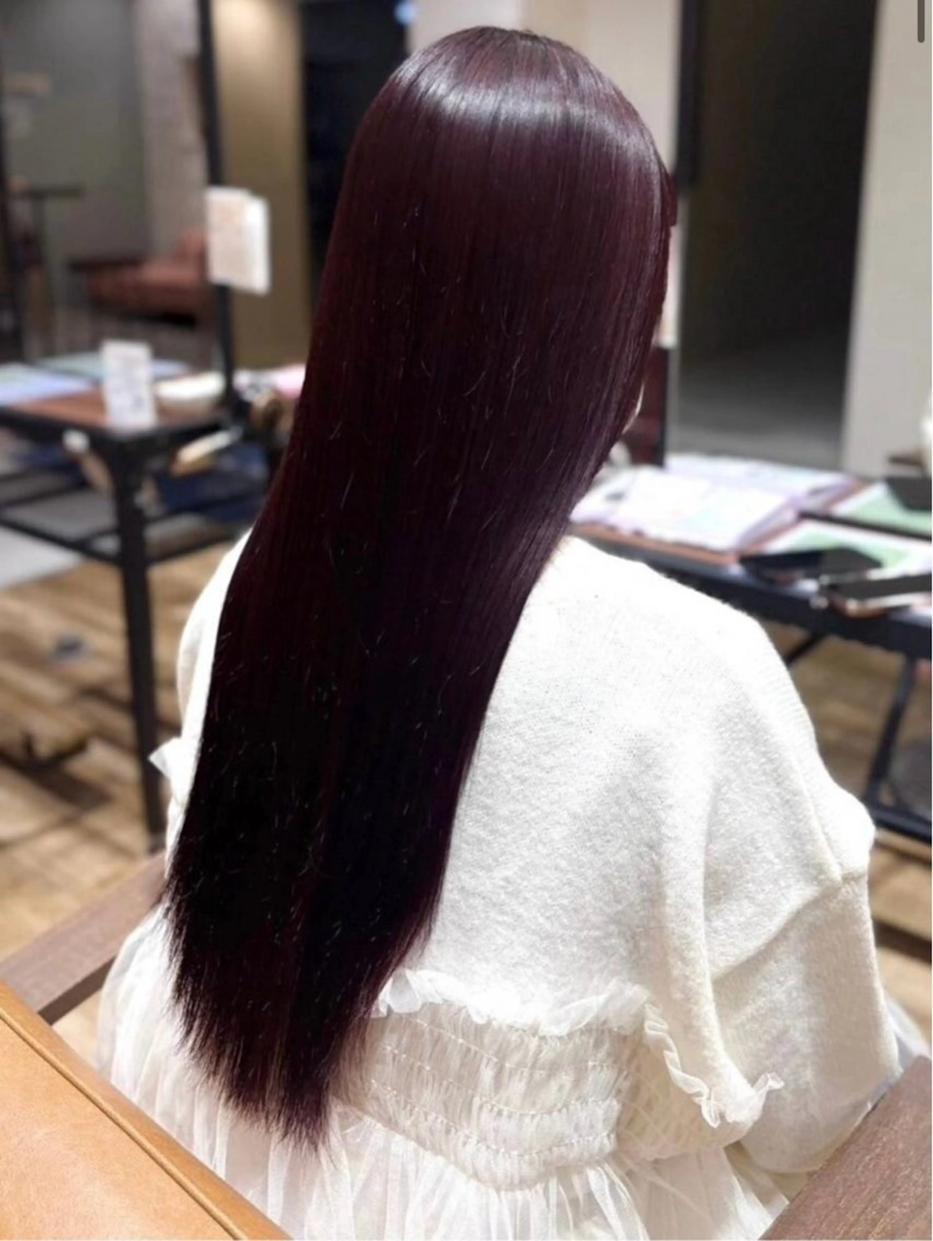 ロング RUDDER 小泉のヘアスタイル