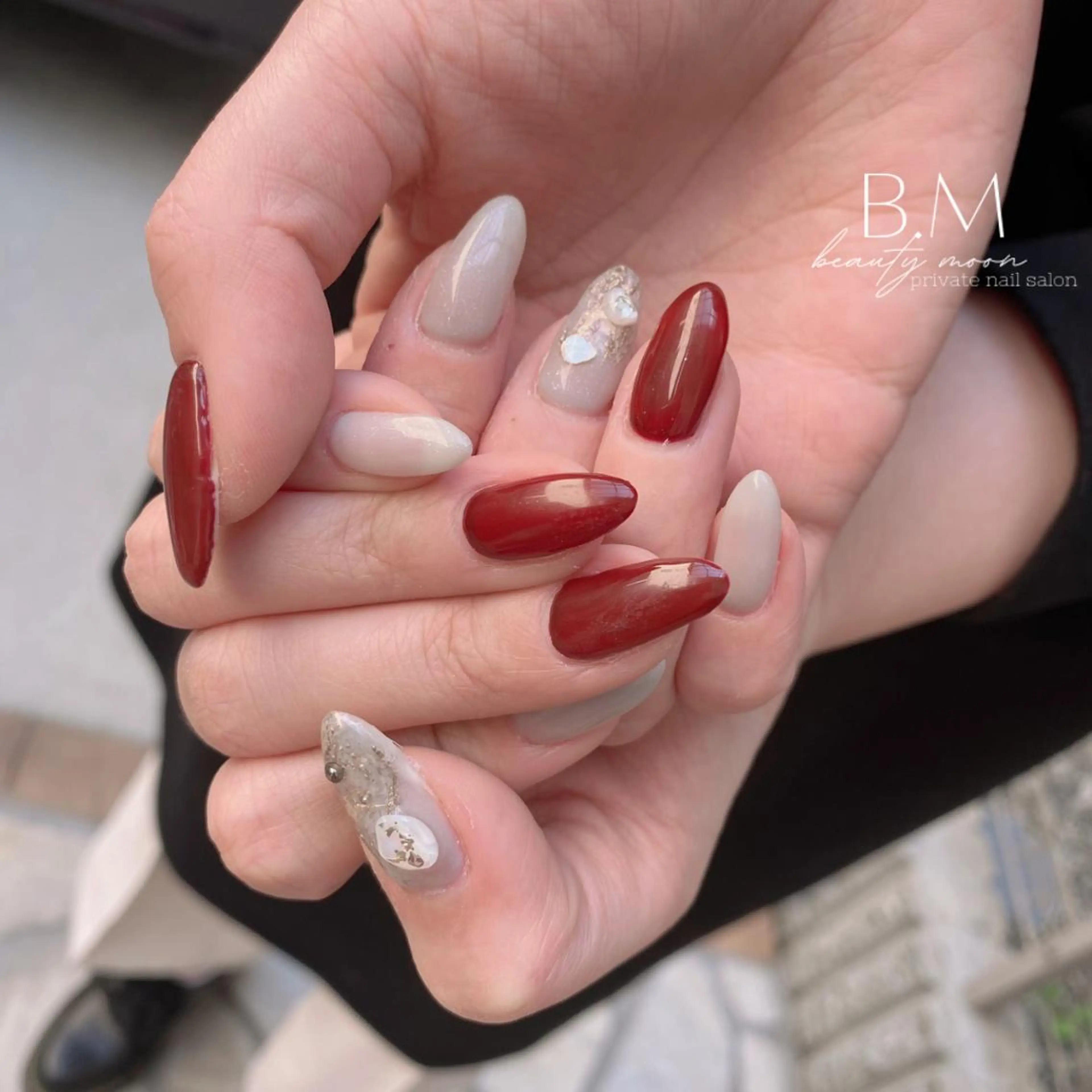 ネイル ボルドー カジュアル ネイルチップ 冬ネイル ハンドネイル beauty ☪︎moonのネイルデザイン