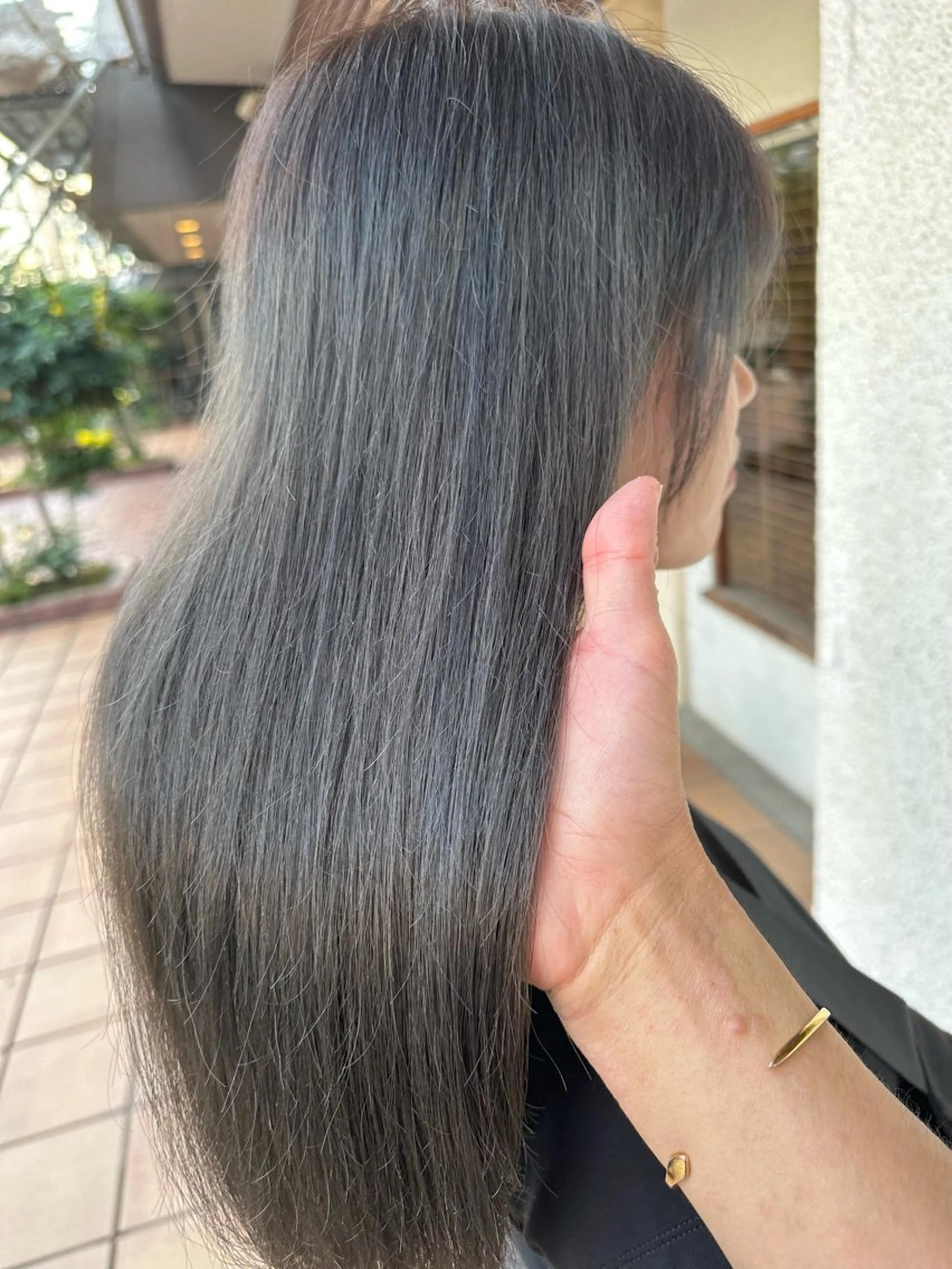 ロング カラー putri 副店長 岸本　拓真のヘアスタイル