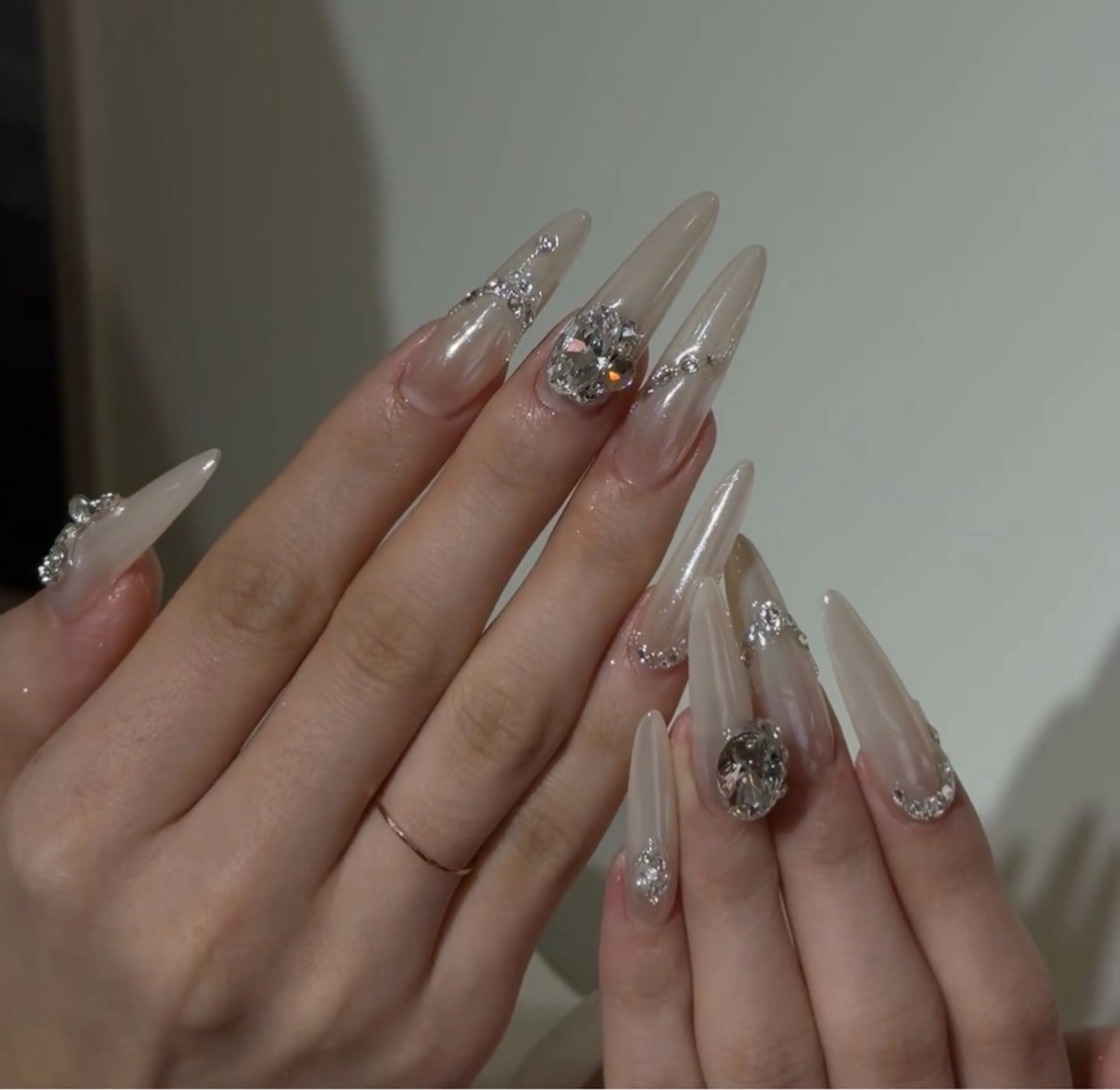 ネイル ハンドネイル Luna Gladeのネイルデザイン